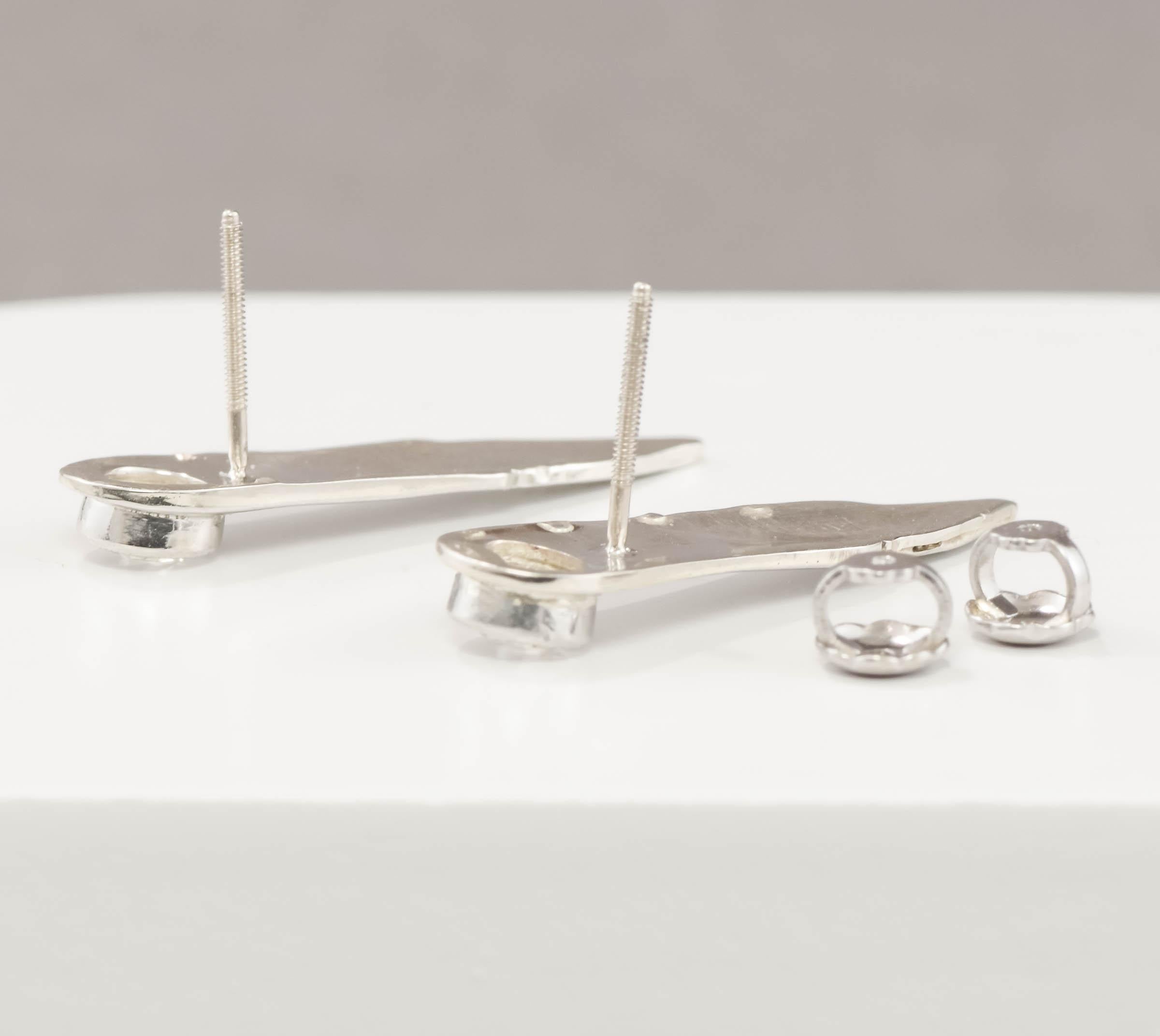 Handgravierte Blattfeder-Diamant-Ohrringe - Diamanten im alteuropäischen Schliff .90 ctw Damen im Angebot