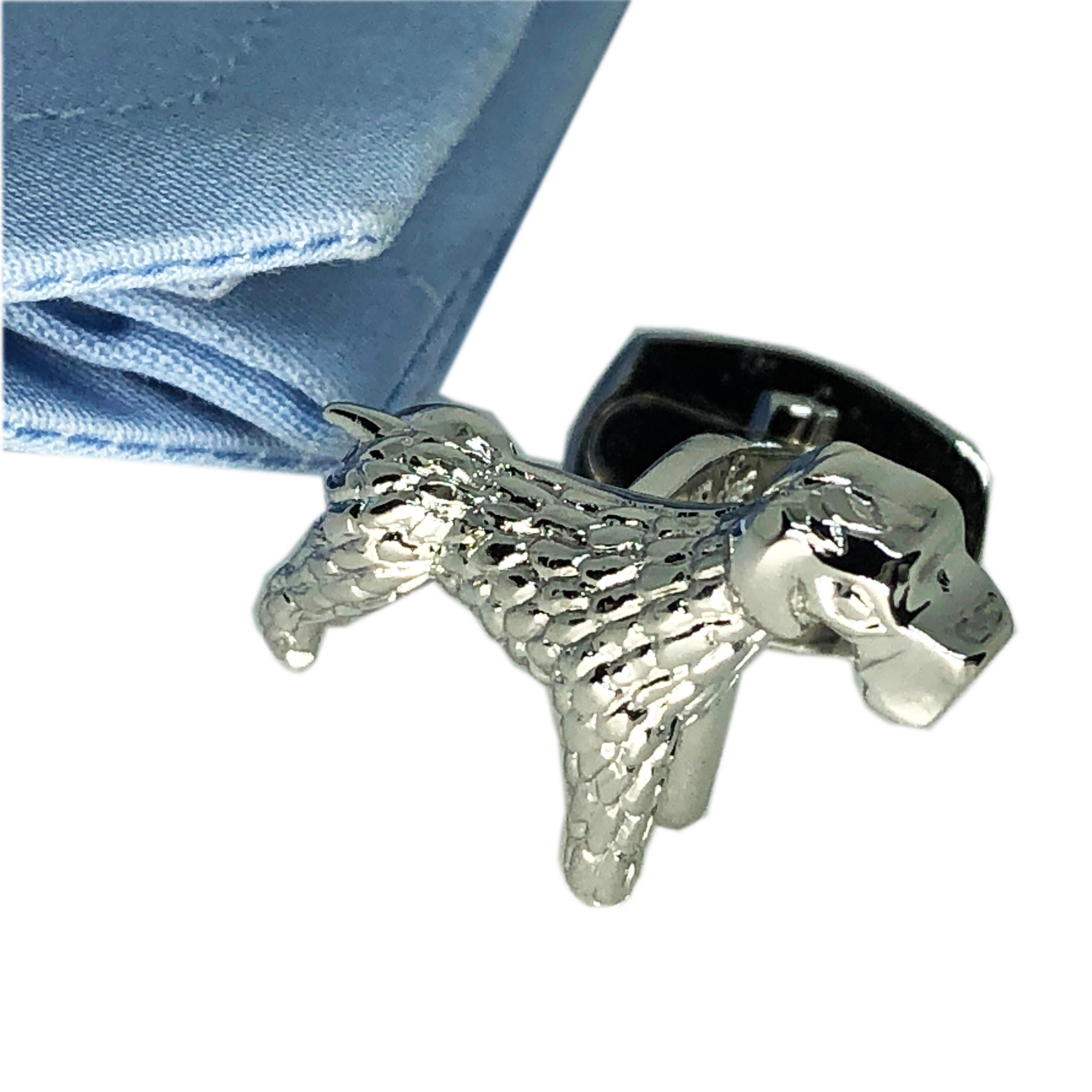 Berca Hand Engraved Little Hound Shaped T-Bar Back Sterling Silver Cufflinks For Sale 4