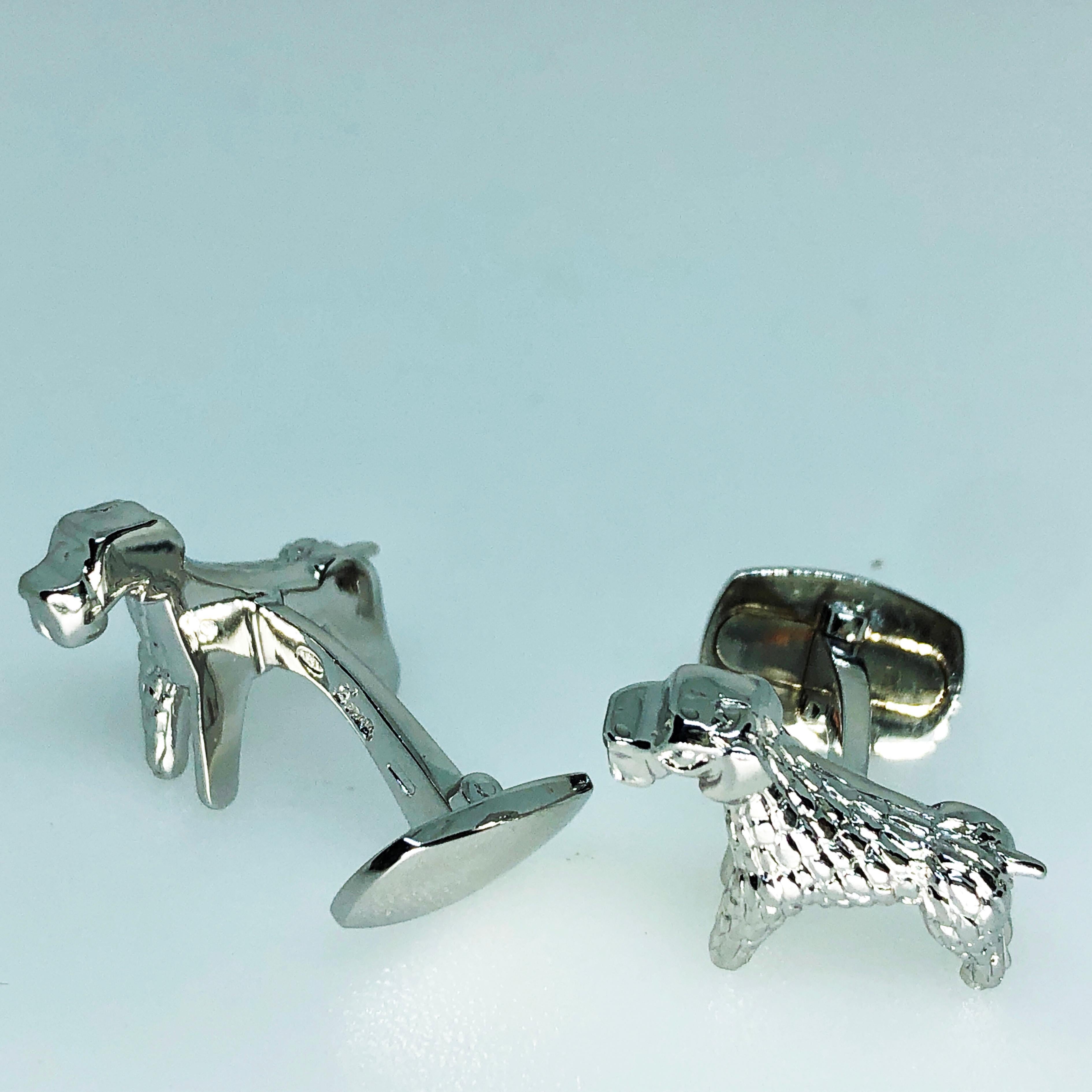 Contemporary Berca Hand Engraved Little Hound Shaped T-Bar Back Sterling Silver Cufflinks For Sale