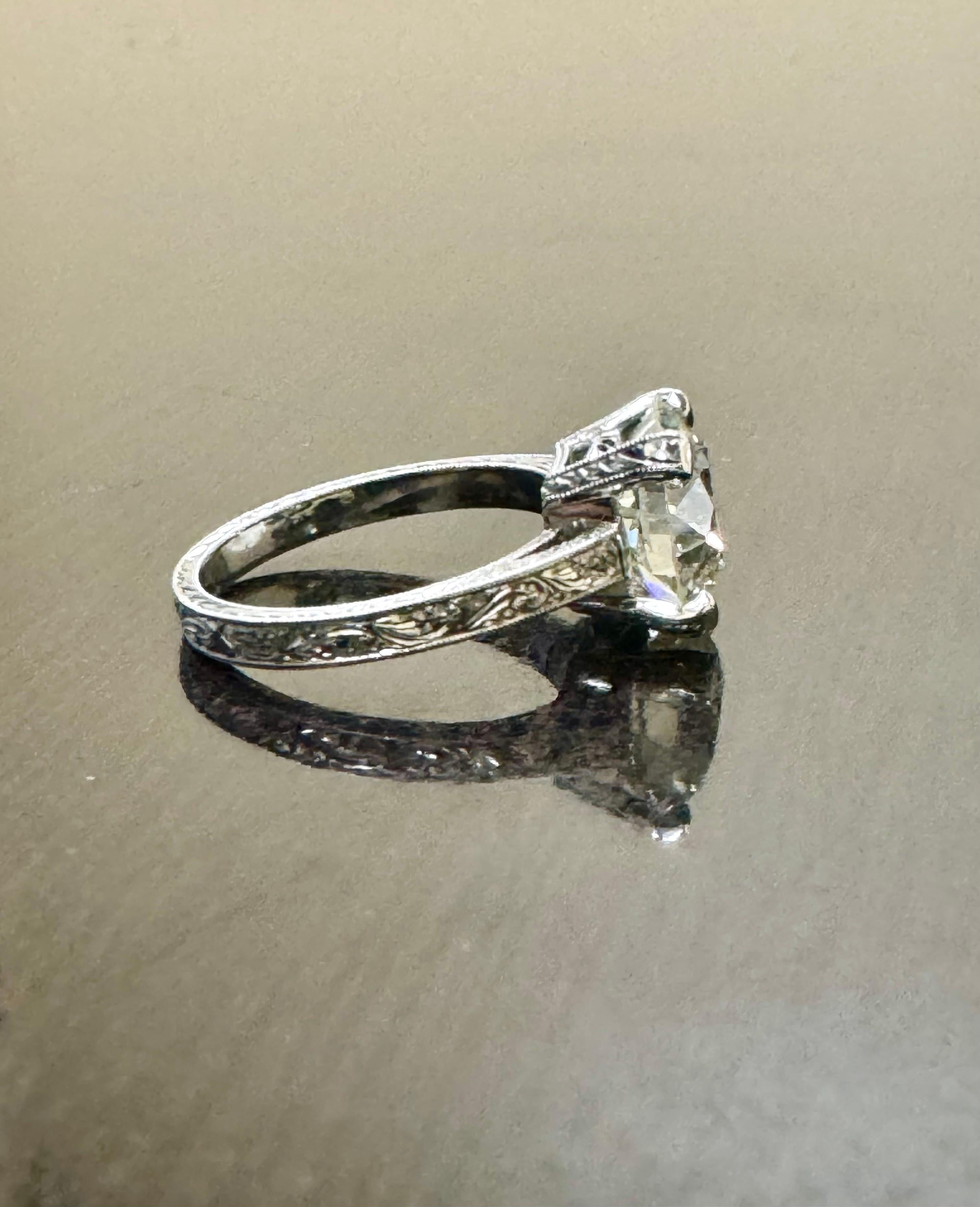 Hand Engraved Platinum Art Deco 3.77 Carat Old European Diamond Engagement Ring For Sale 5