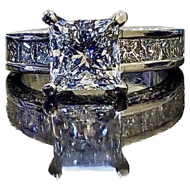 Handgravierter Verlobungsring aus Platin mit 2 Karat Diamant im Prinzessinnenschliff, GIA E Farbe
