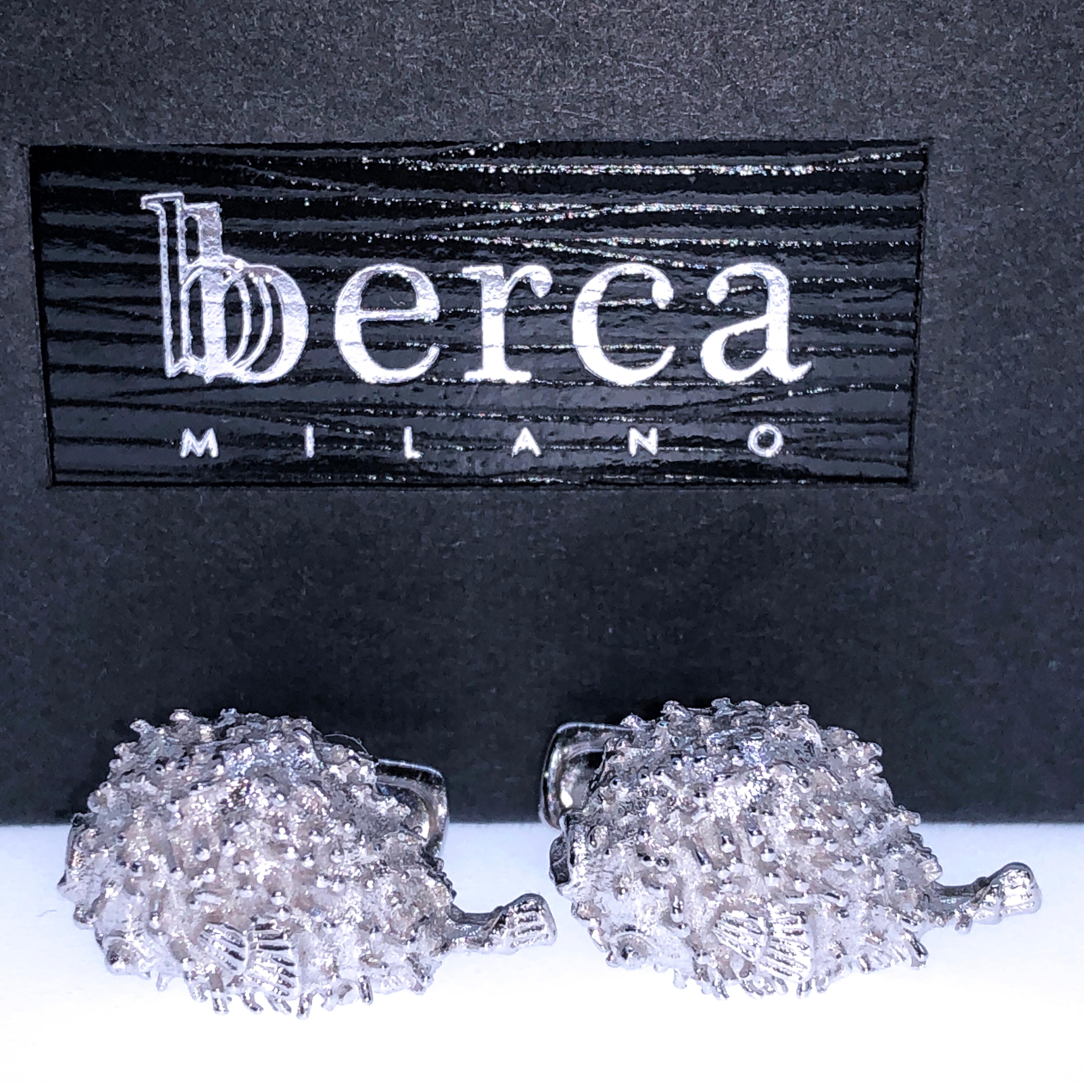 Hand Creafted, Hand Engraved by our expert silversmiths Stonefish Shaped Sterling Silver Cufflinks, T-bar back.
In our fitted smart Black Box.

We are pleased to offer complimentary express shipping to several destinations.
