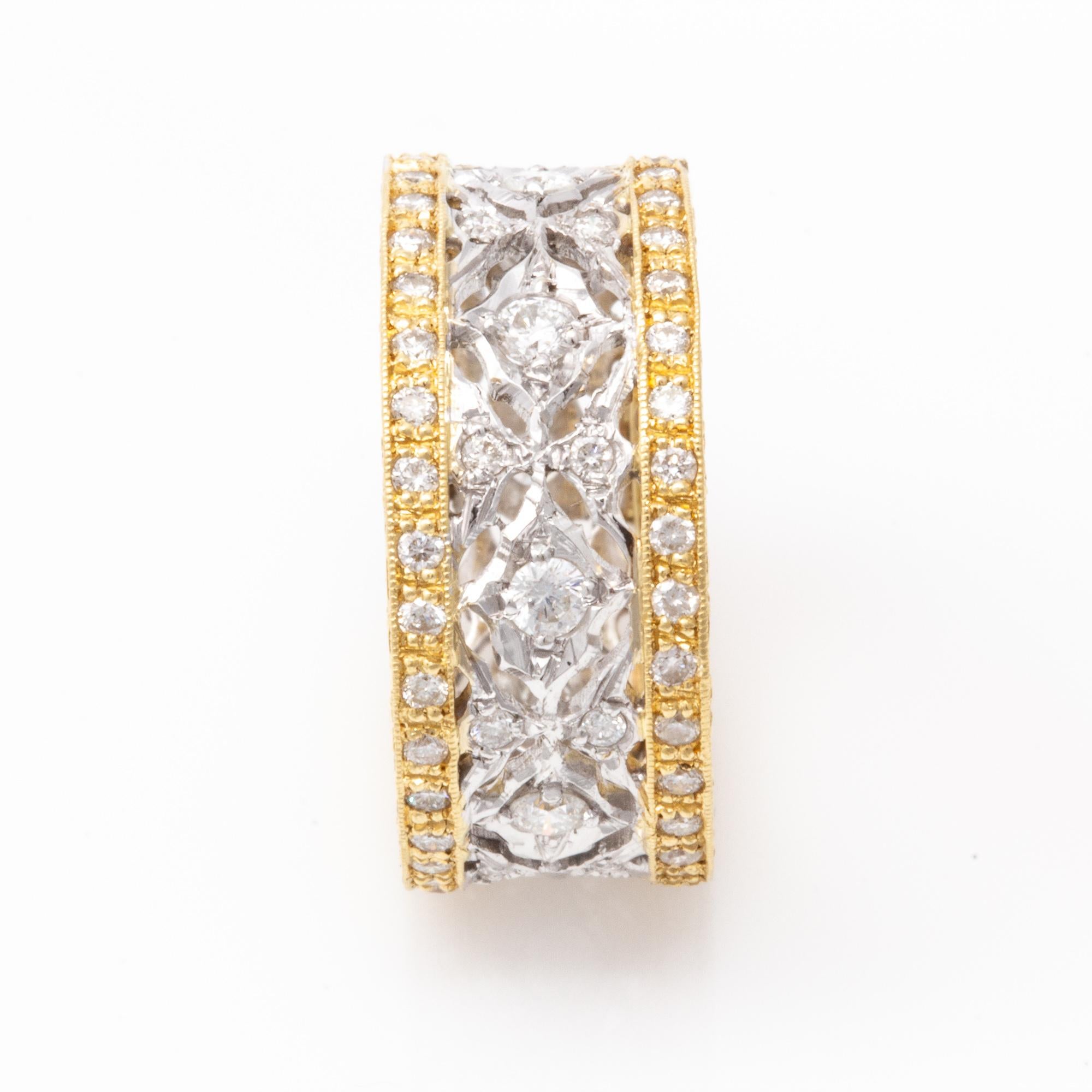 Hand-Engraved Two-Tone 18 Karat Gold and Diamond Ring For Sale 5