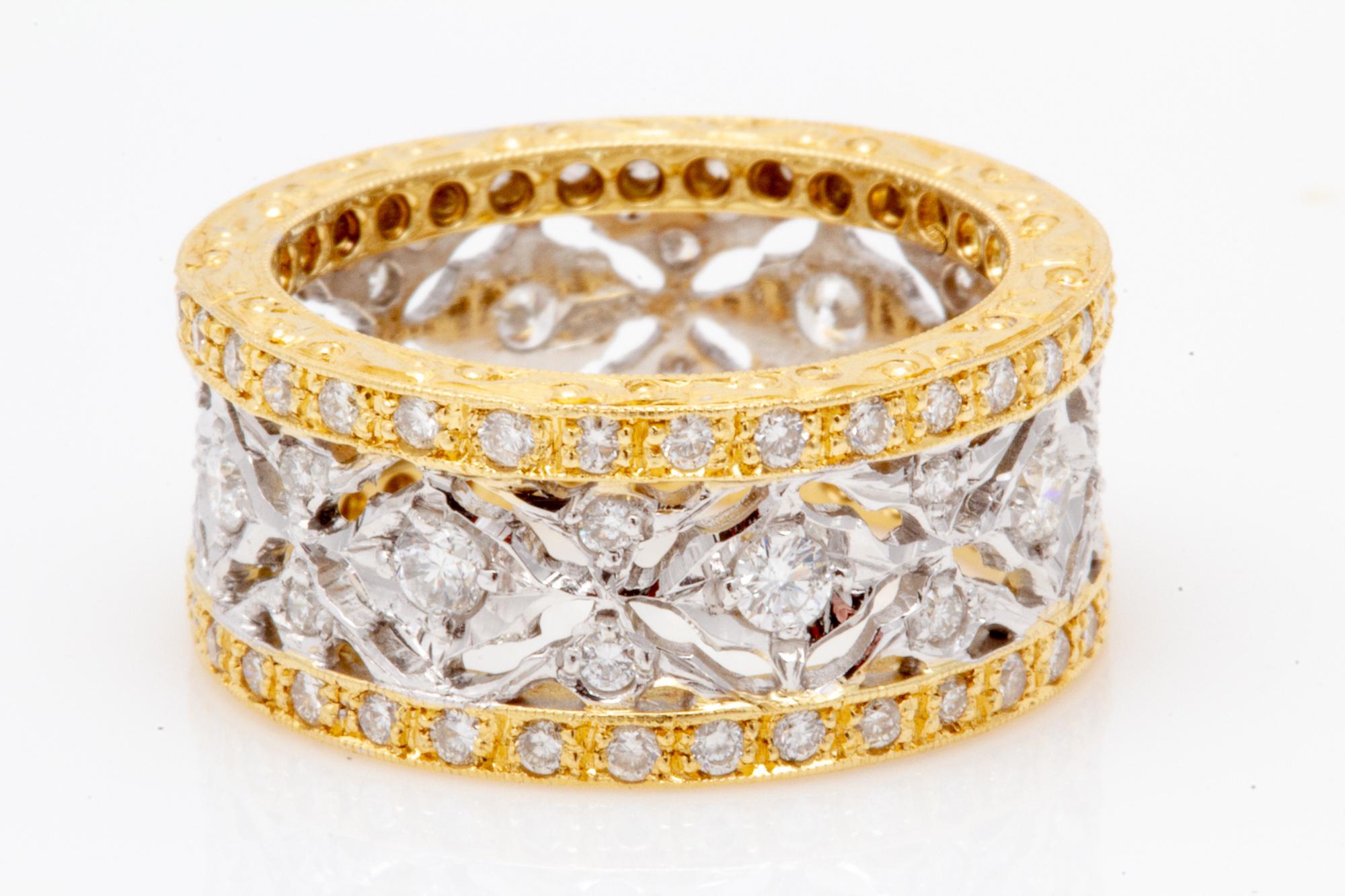 Handgravierter zweifarbiger Ring aus 18 Karat Gold und Diamanten für Damen oder Herren im Angebot