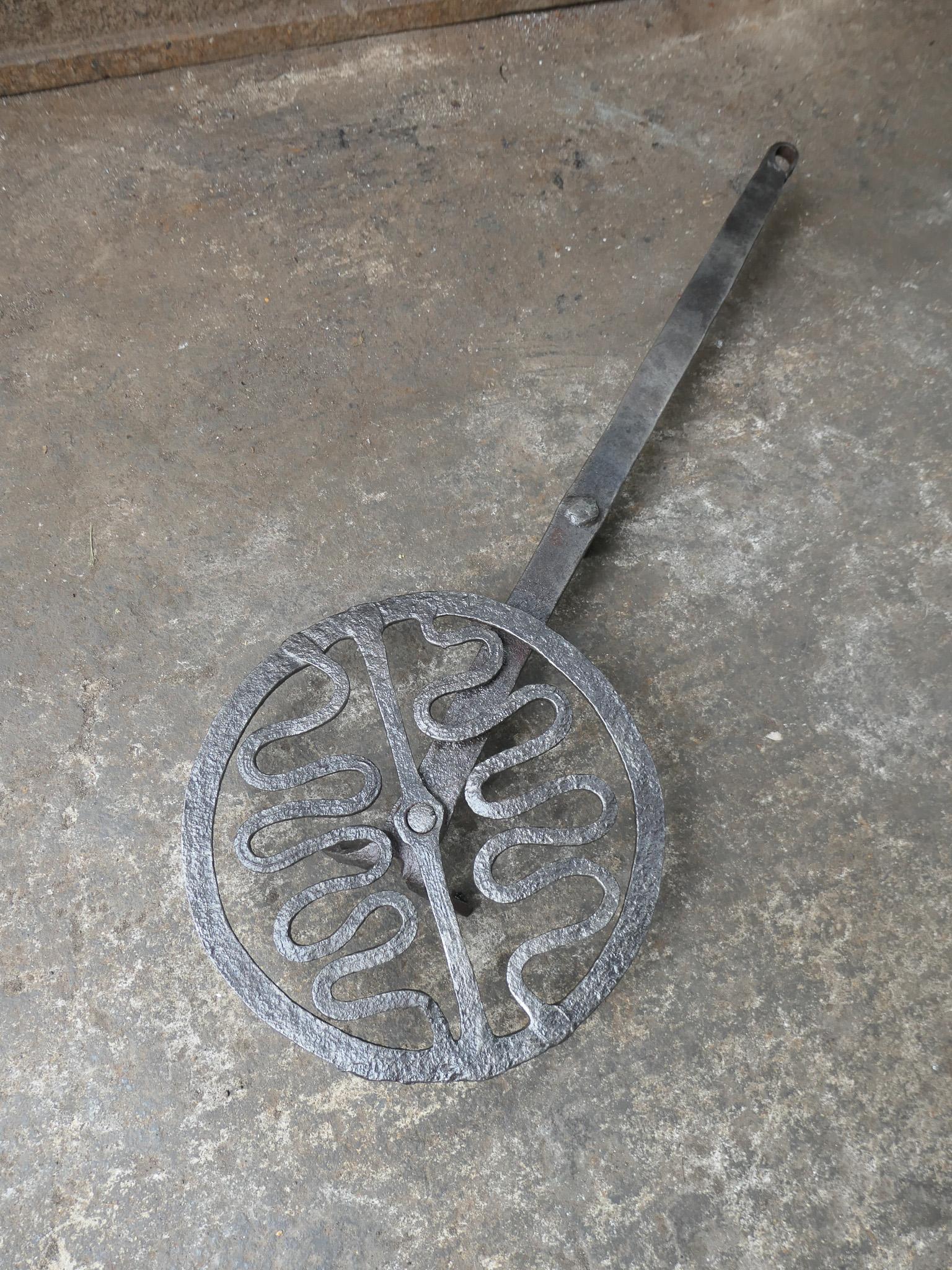 17th - 18th century French rotating gridiron hand forged, made of wrought iron. To grill small pieces of meat or other food quickly over the fire. Sometimes they were put in the fire or else on a trivet, depending on the size of the fire. The
