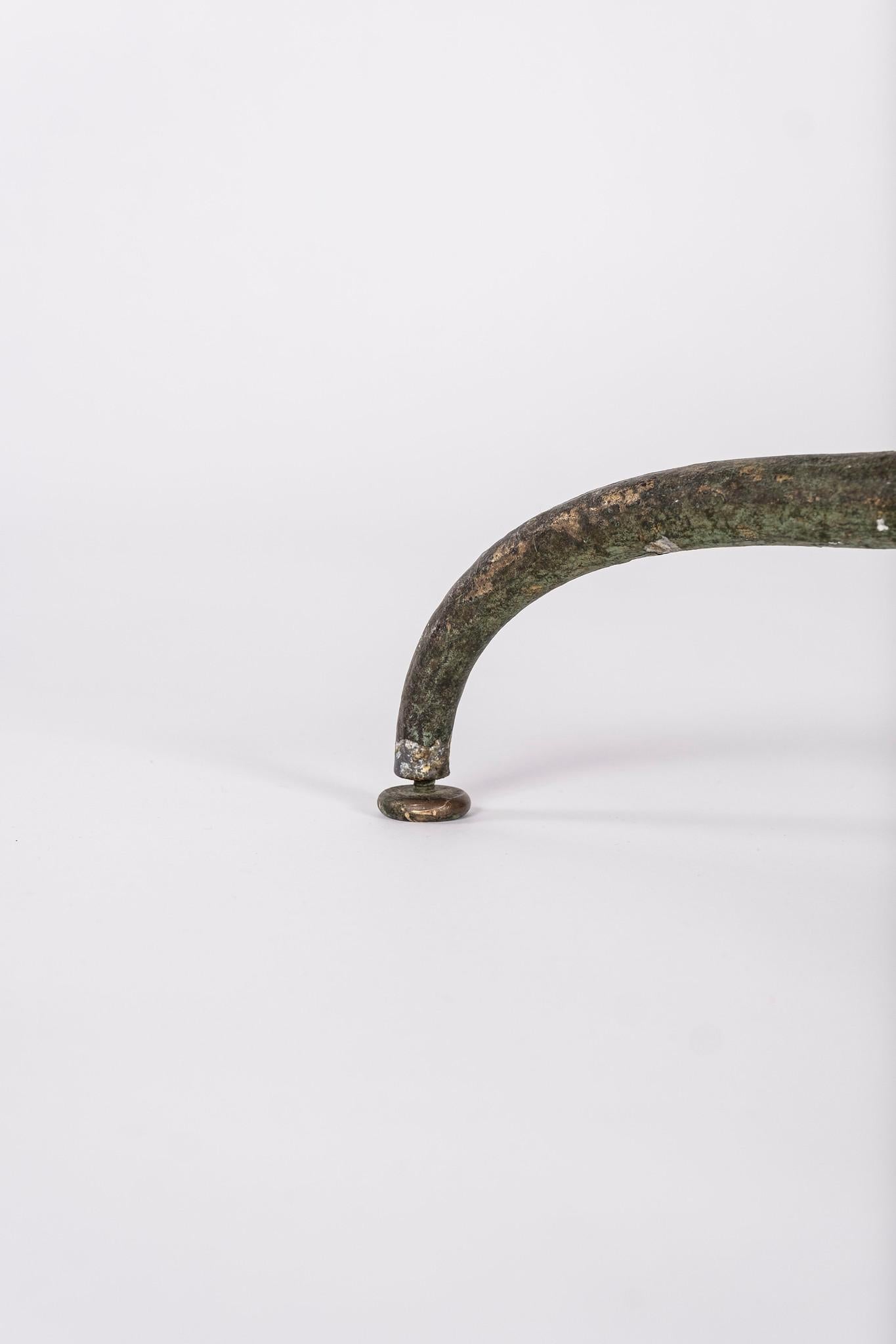 Bronze Table Cocktail en bronze forgé à la main et verre en vente