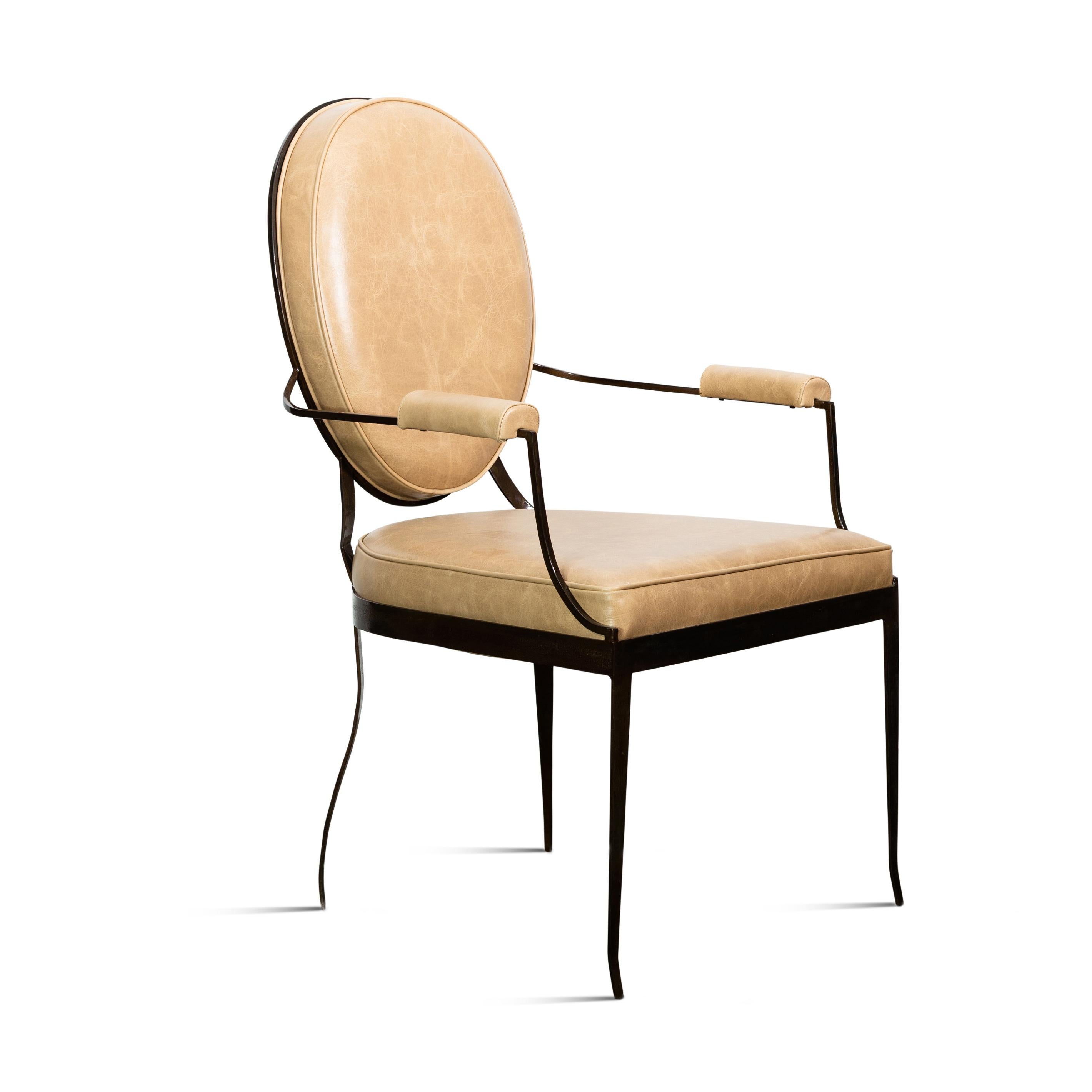 Handgeschmiedeter Stuhl aus Eisen und Leder von Costantini im Stil von Andre Arbus im Angebot 5