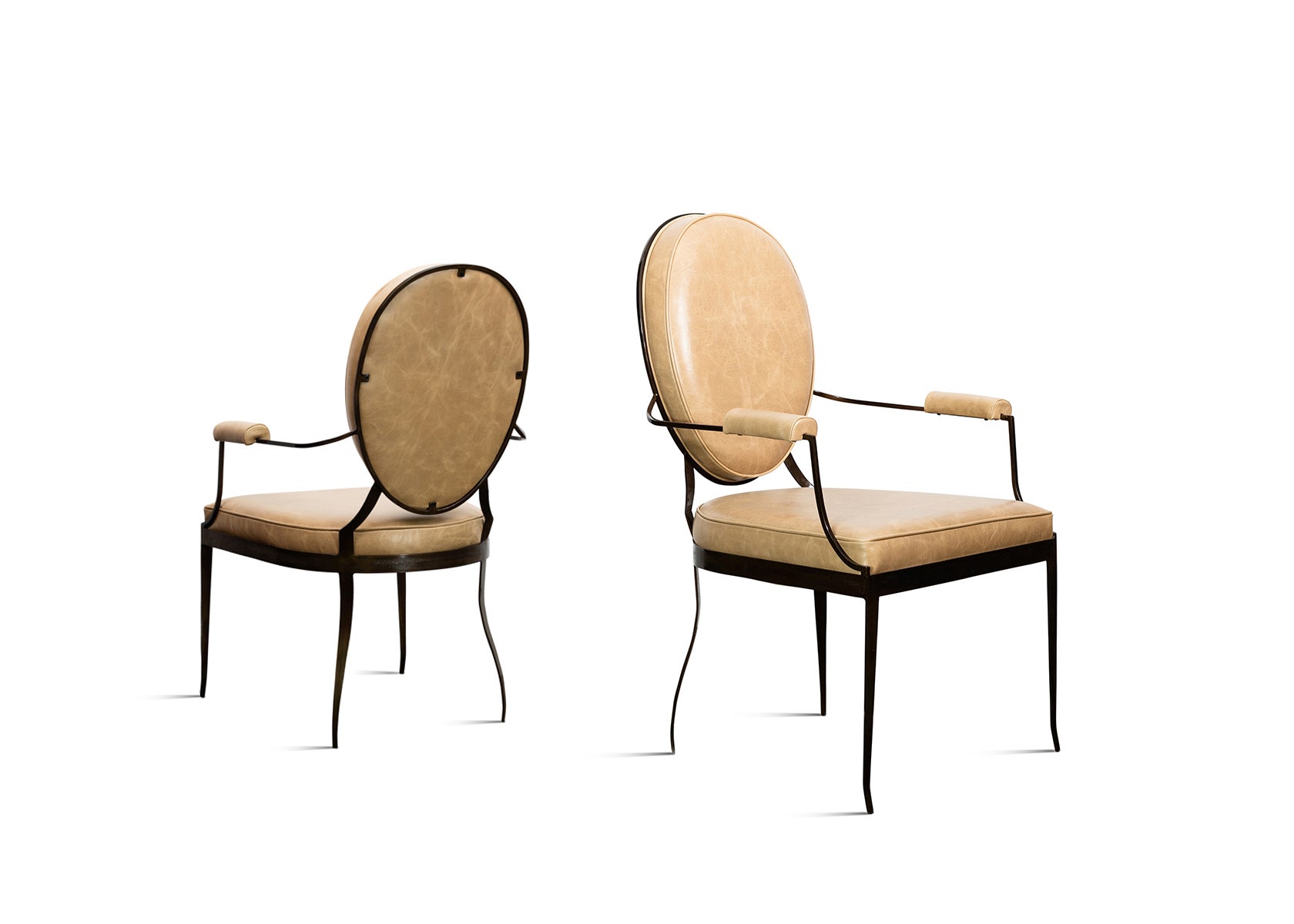 Handgeschmiedeter Stuhl aus Eisen und Leder von Costantini im Stil von Andre Arbus