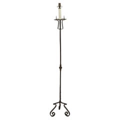 Lampada da terra in ferro forgiato a mano