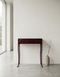 Mesa consola de acero patinado forjada a mano  Rojo martillado a mano