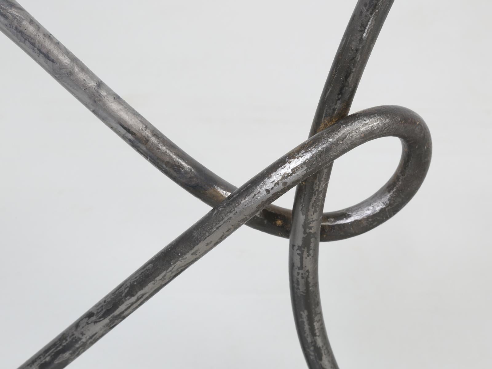 Handgeschmiedeter Kaminschirm aus Stahl, handgefertigt in Chicago, Sonderanfertigung verfügbar im Angebot 3
