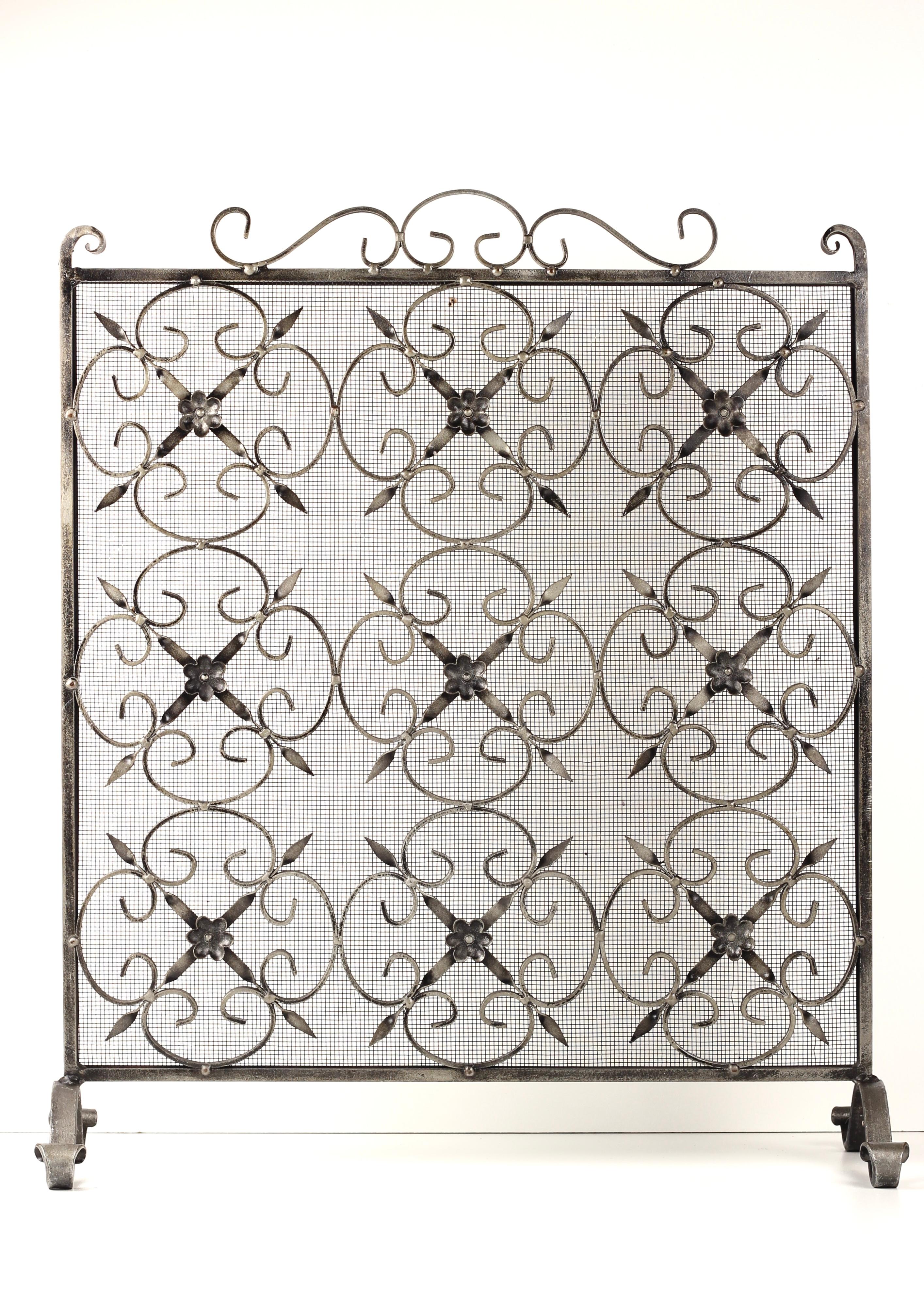 Gothic Revival Hand forged Victorian gothic revival fire screen/spark guard late 19th Century For Sale