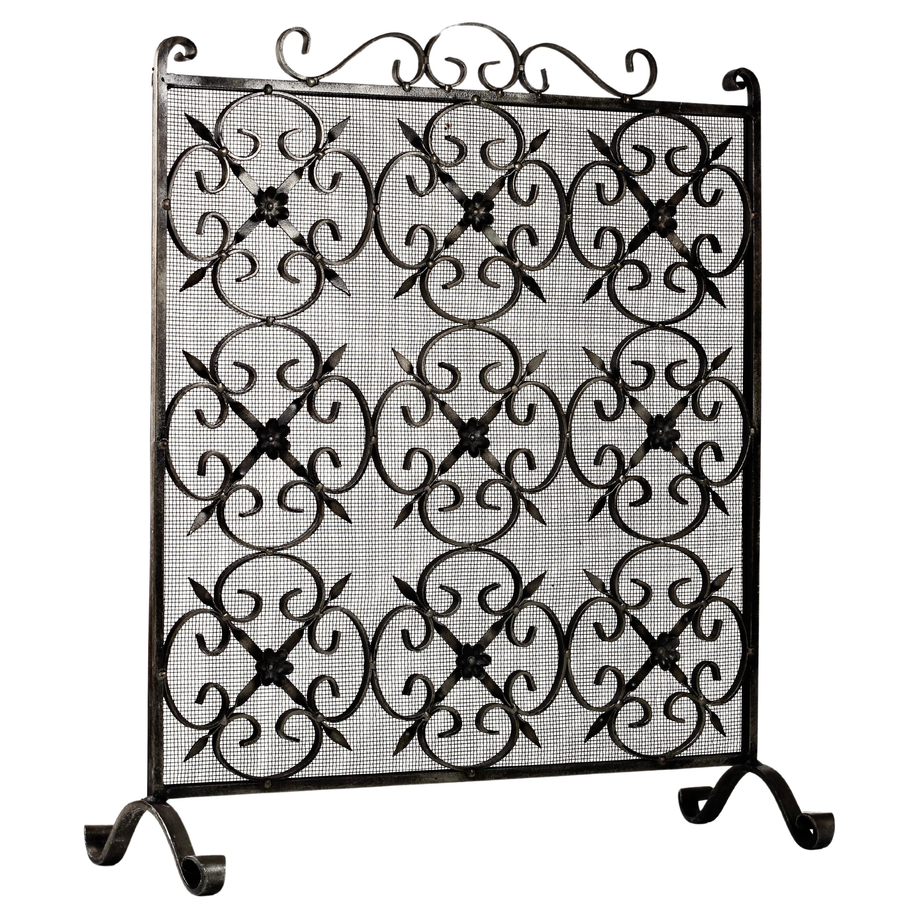 Hand forged Victorian gothic revival fire screen/spark guard late 19th Century For Sale
