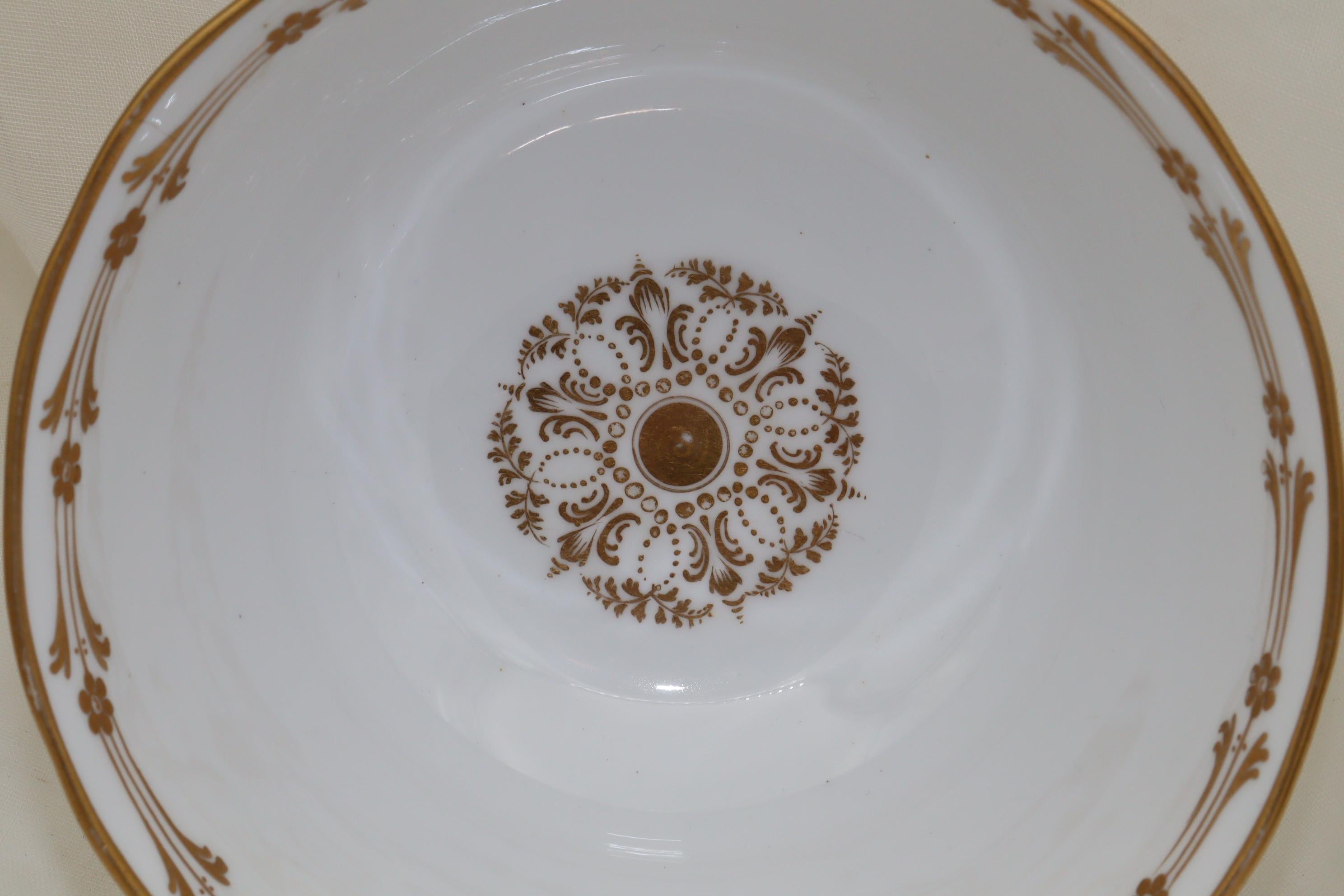 Early Victorian Hand gilded Davenport porcelain slop bowl