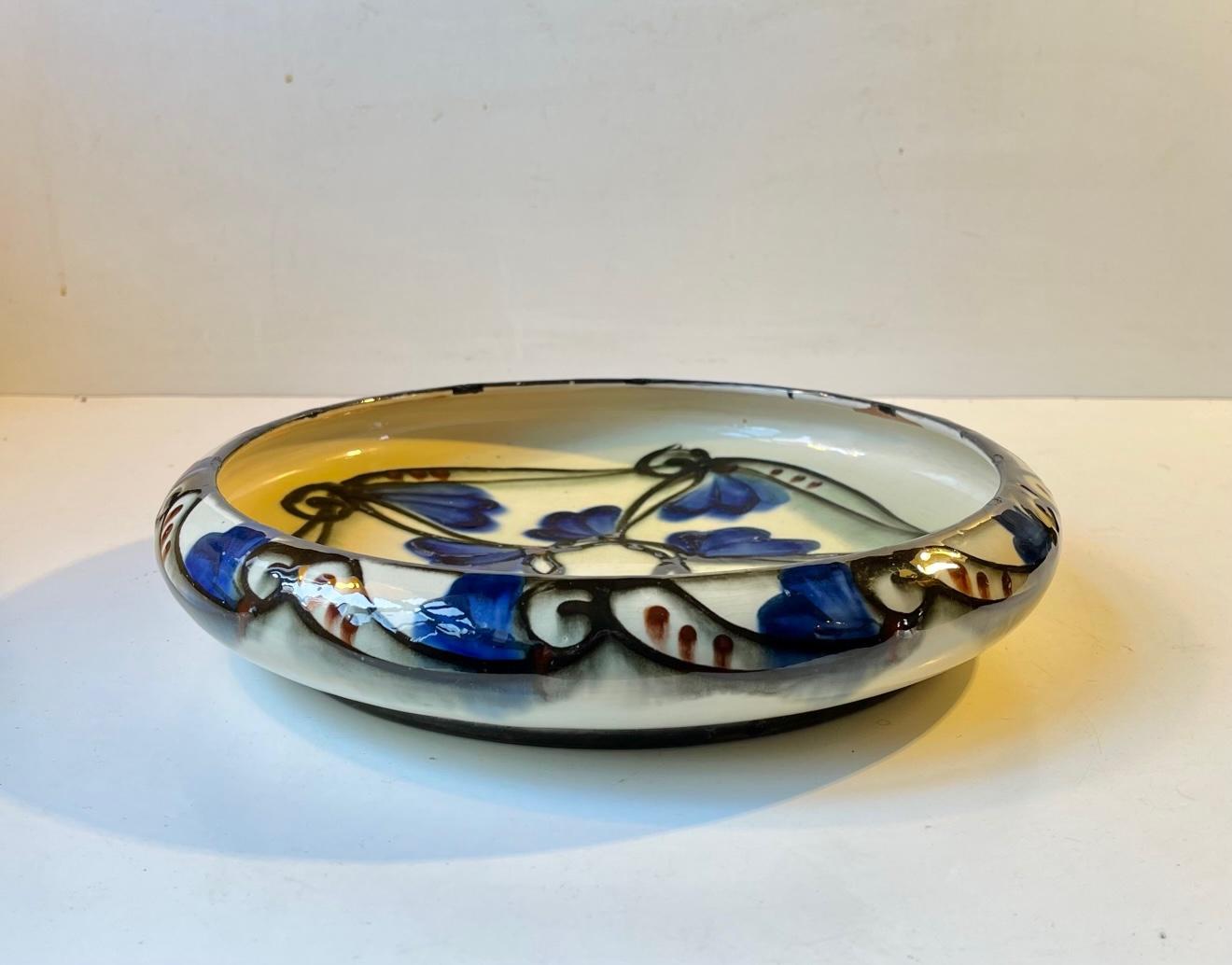 Danish Hand Glazed Ceramic Art Nouveau Bowl from Annashåb, 1920s For Sale