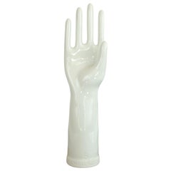 Hand/Handschuhform mit Herstellermarke