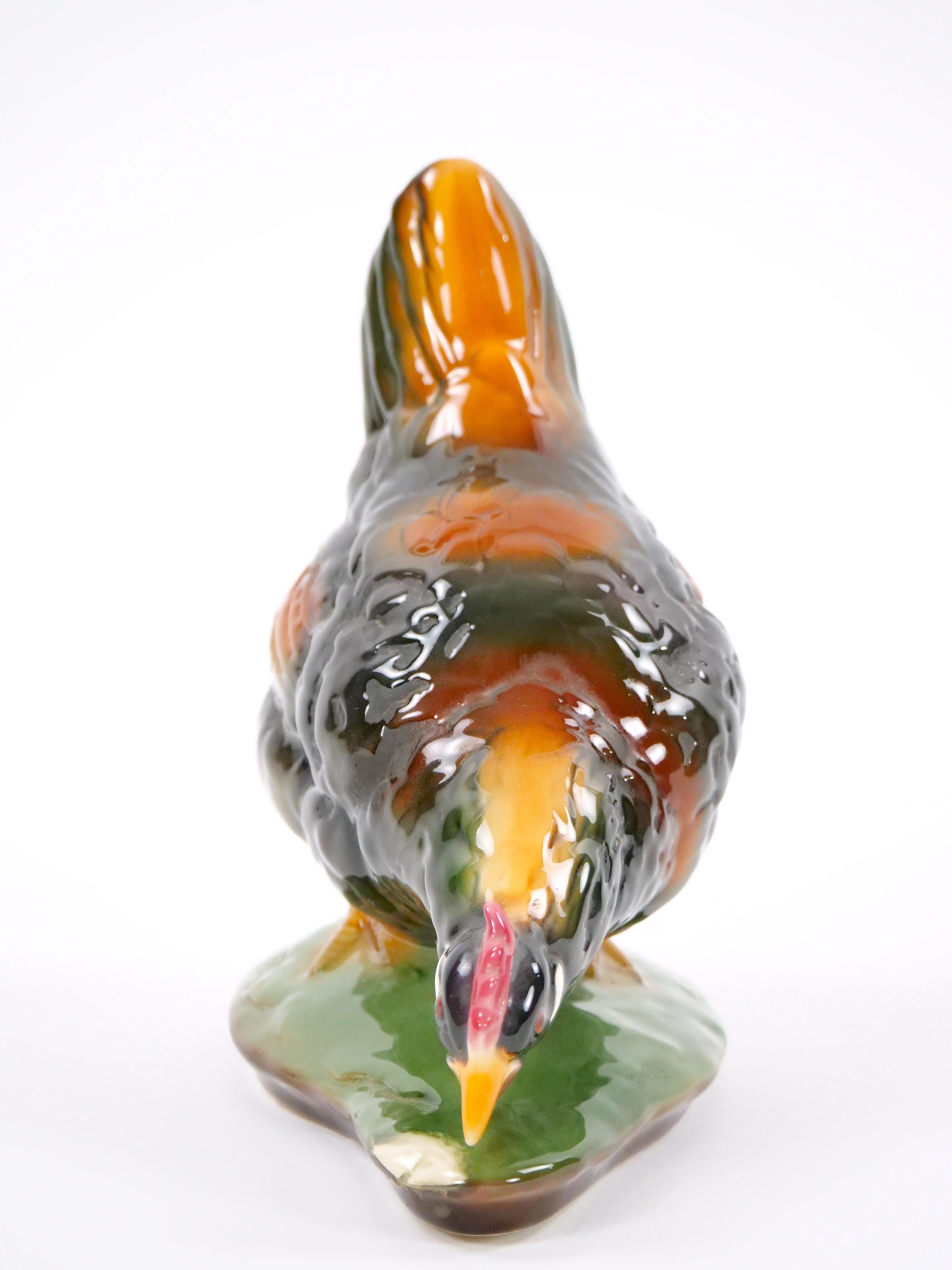Step into the charm of the early 20th century with this delightful North American Hand-Grafted and Painted Glazed Porcelain Tableware, featuring a captivating chicken decorative sculpture. Meticulously crafted, this piece evokes the era's nostalgia