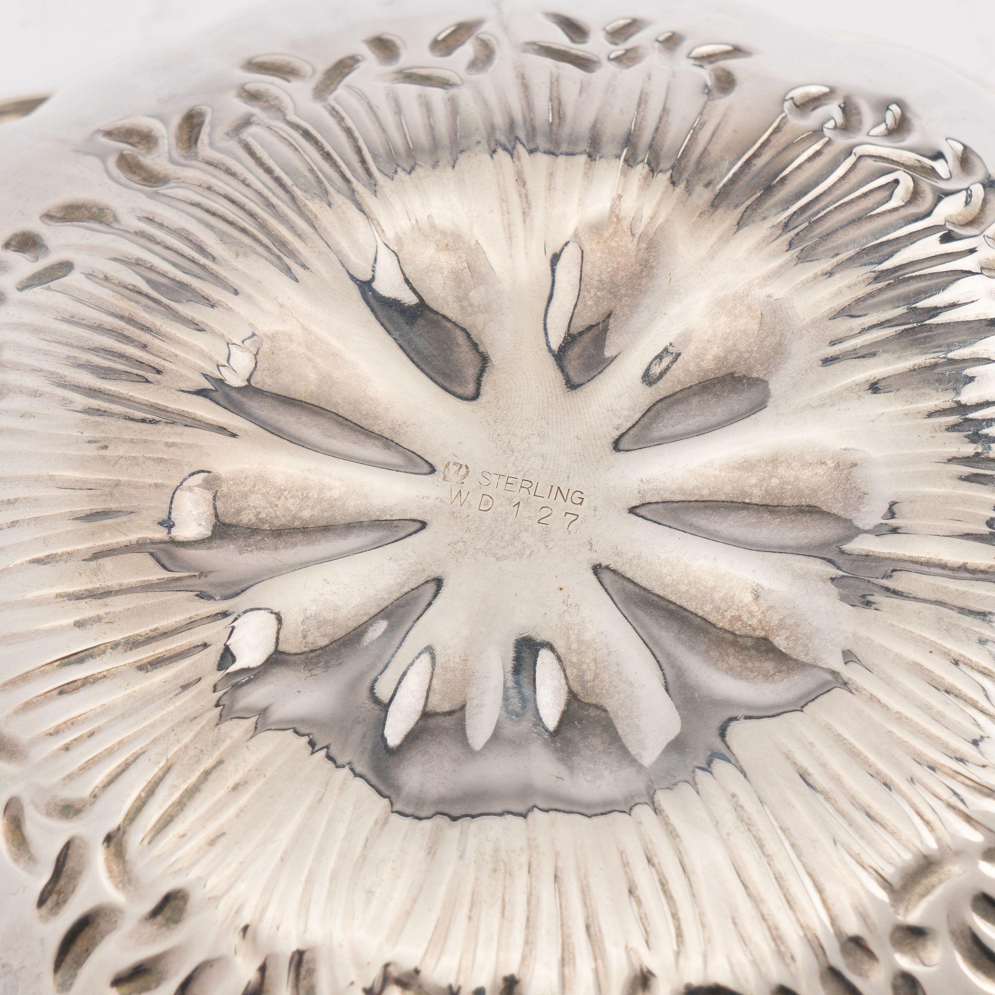 19th Century Hand-Hammered Sterling Silver Bowl by Meriden Britannia Co '1893' For Sale