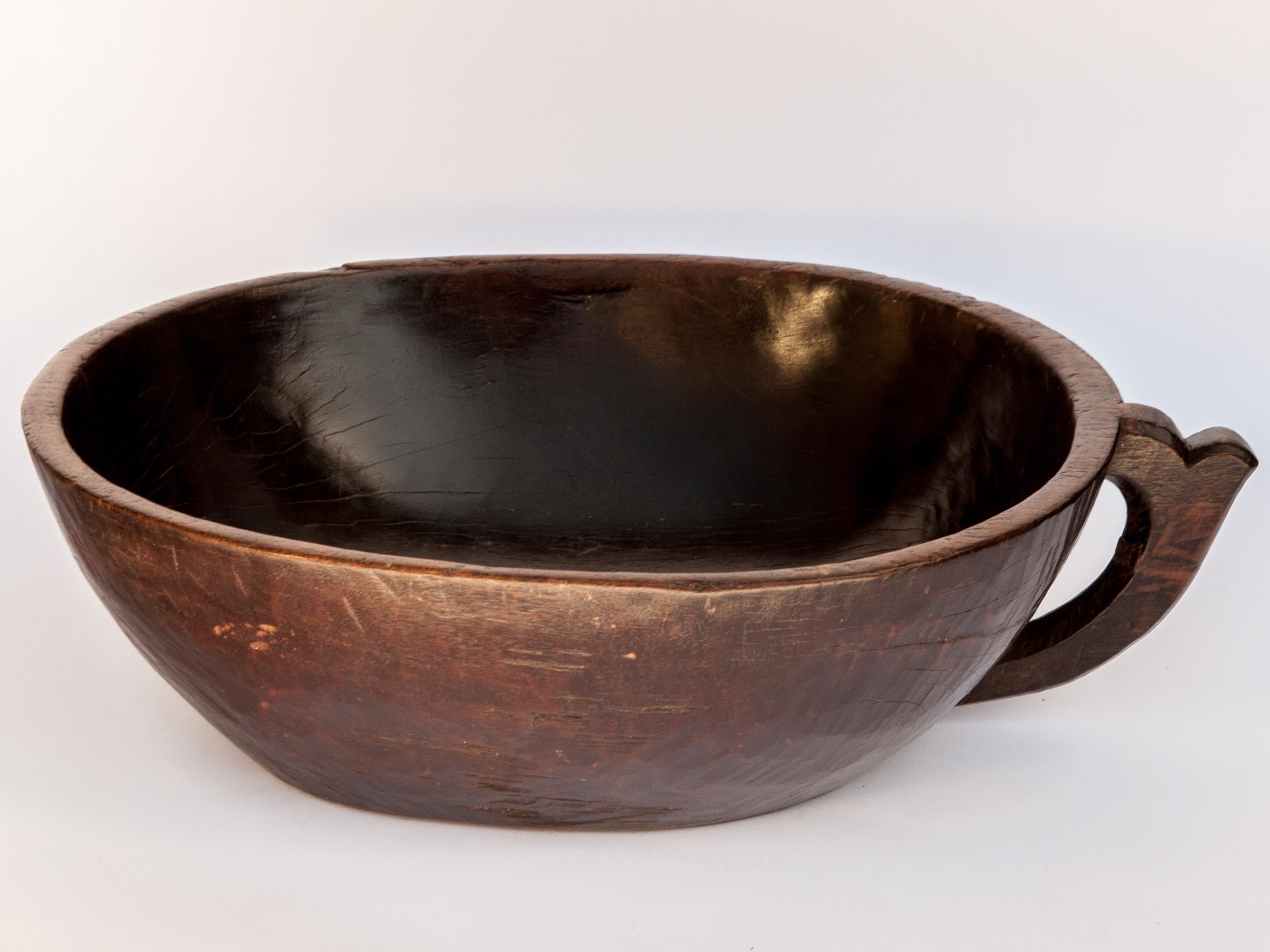 Hand Hewn Wooden Bowl with Handle from Sulawesi, Indonesia, Mid-20th Century 4