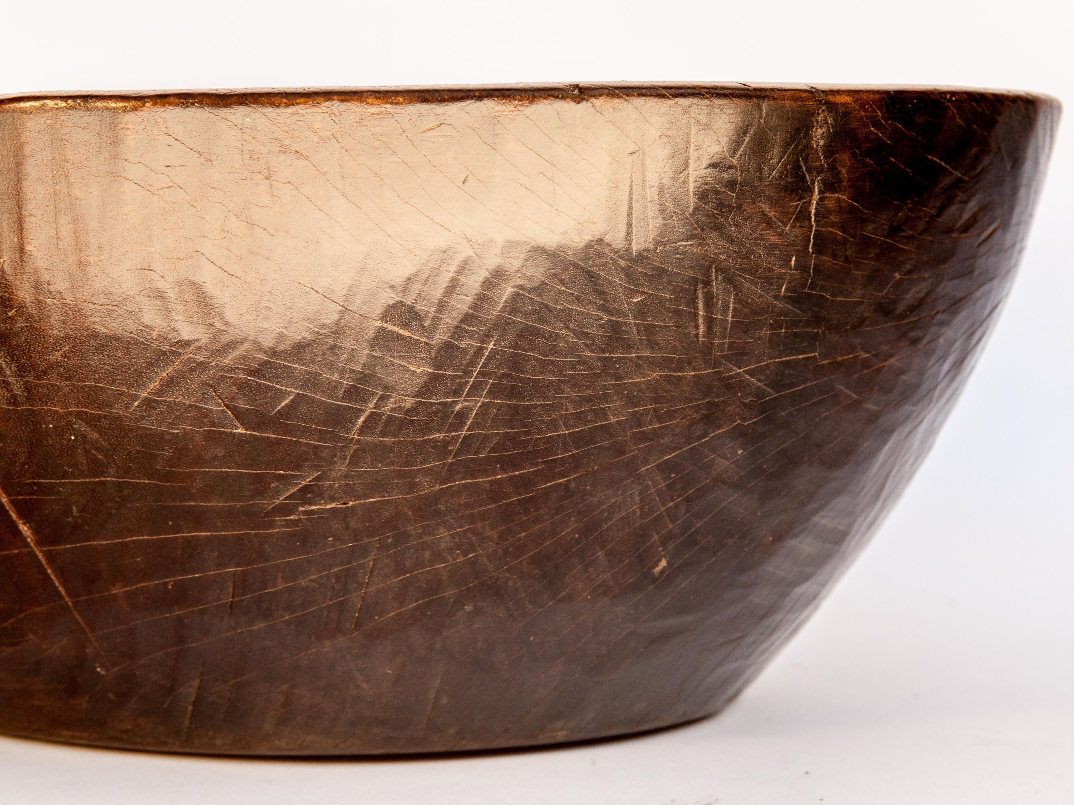 Hand Hewn Wooden Bowl with Handle from Sulawesi, Indonesia, Mid-20th Century 7