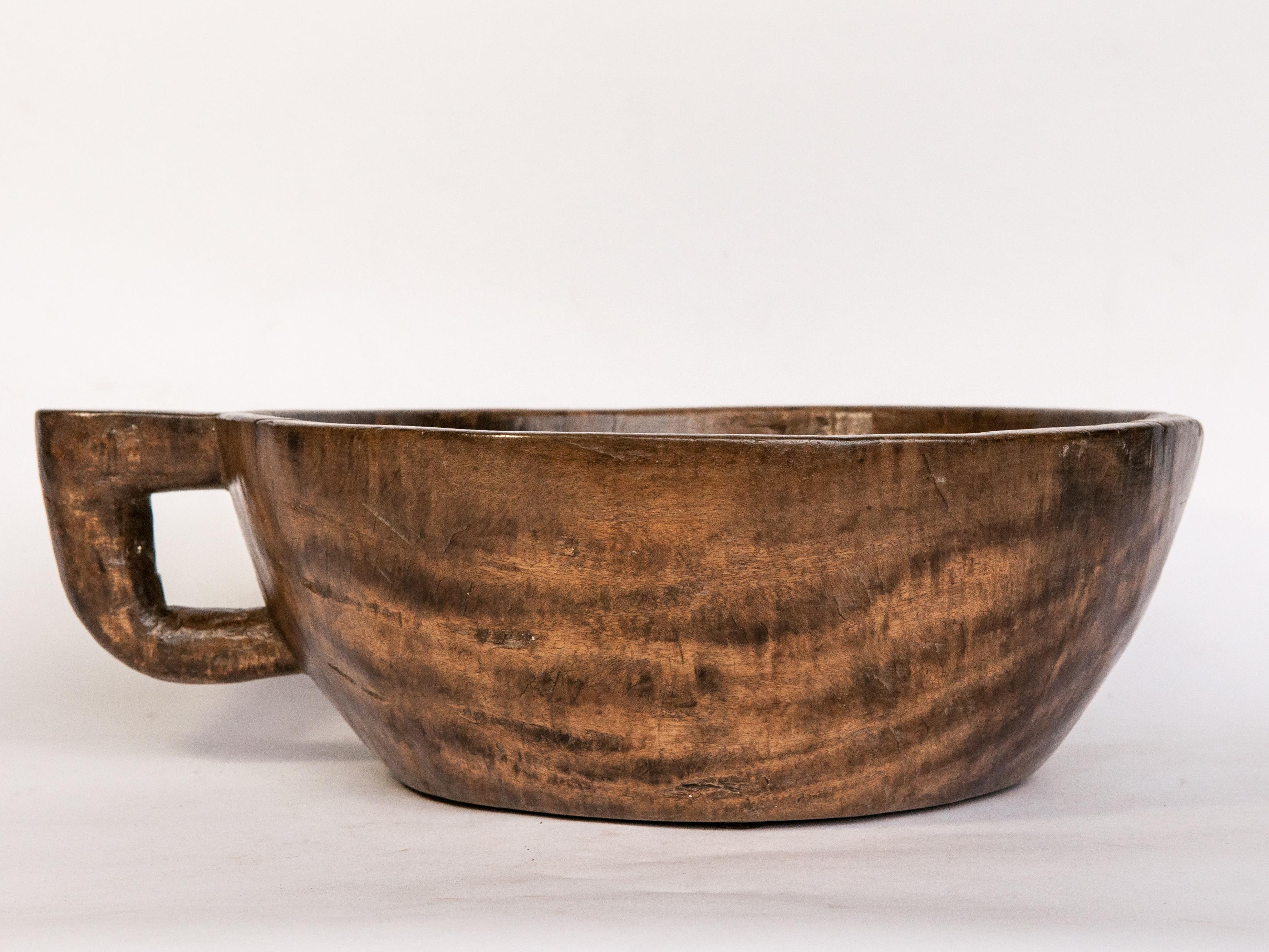 Tribal Hand Hewn Wooden Bowl with Handle Sulawesi, Indonesia, Mid-Late 20th Century