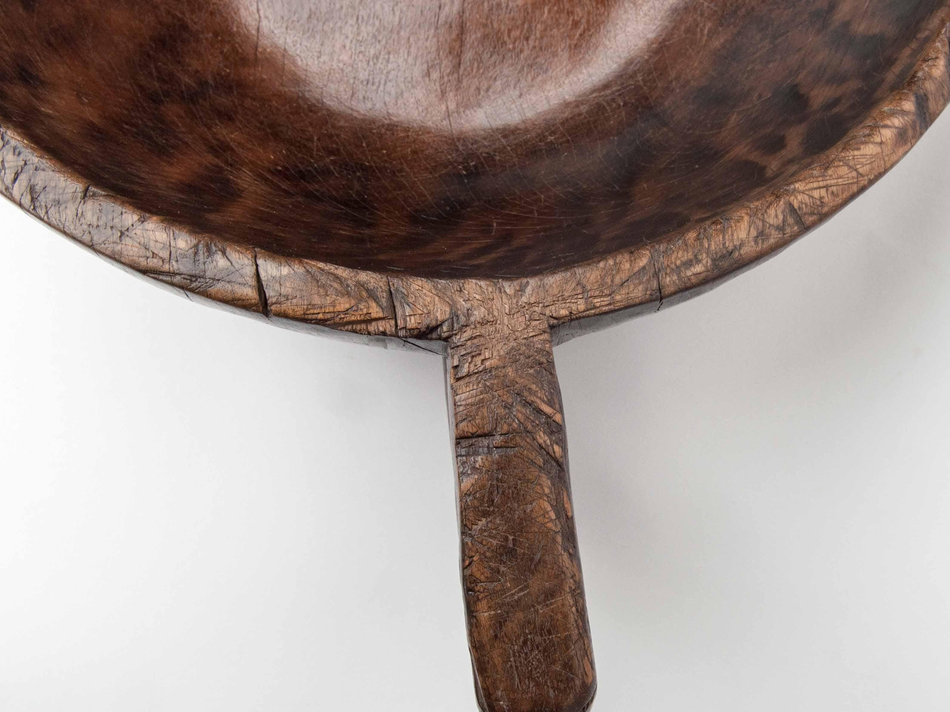 Hand Hewn Wooden Bowl with Handle Sulawesi, Indonesia. Mid-Late 20th Century 3
