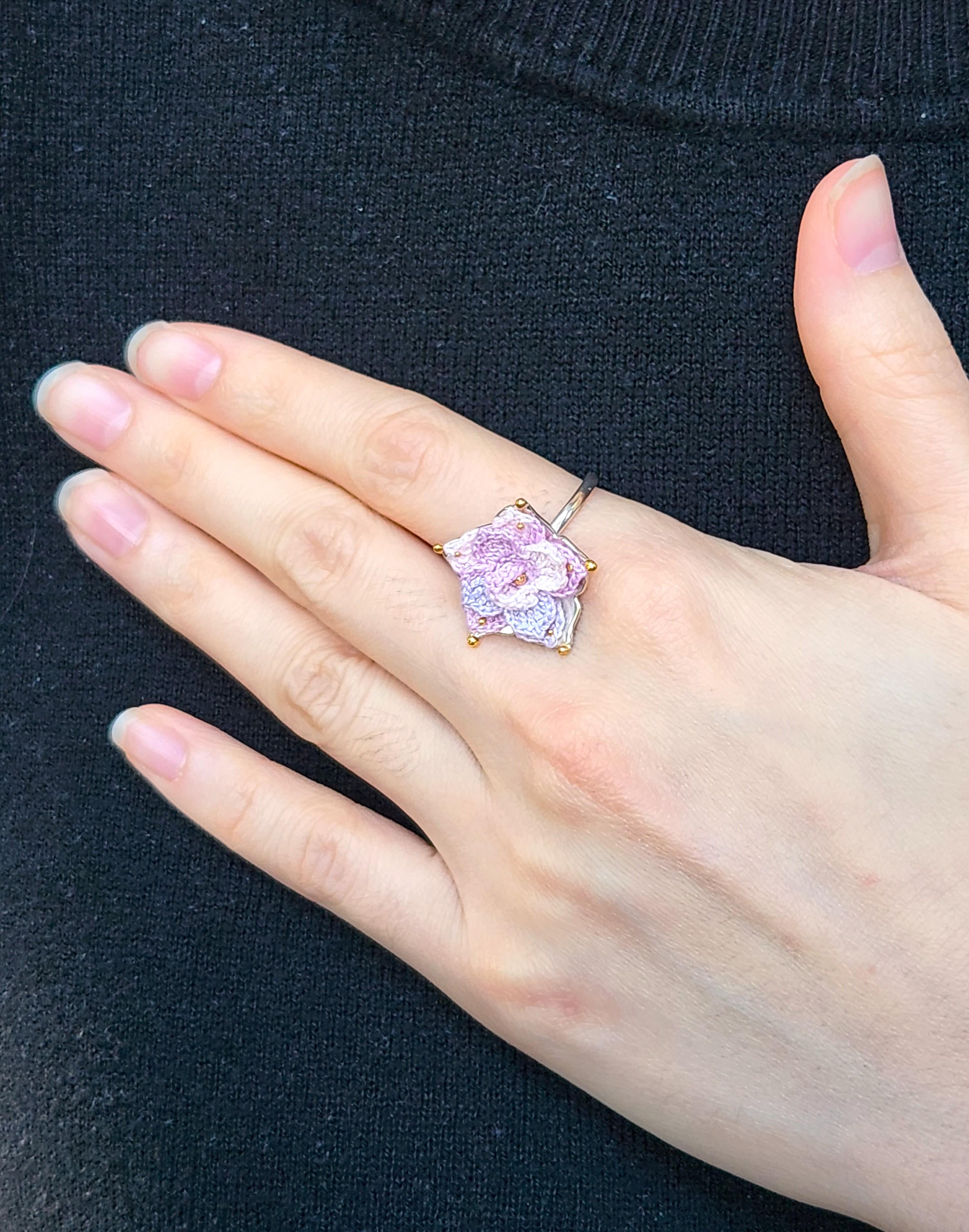 Hand Knit Pink Flower Set in a Handmade Sterling Silver and 14K Gold Bead Ring In New Condition For Sale In Rutherford, NJ