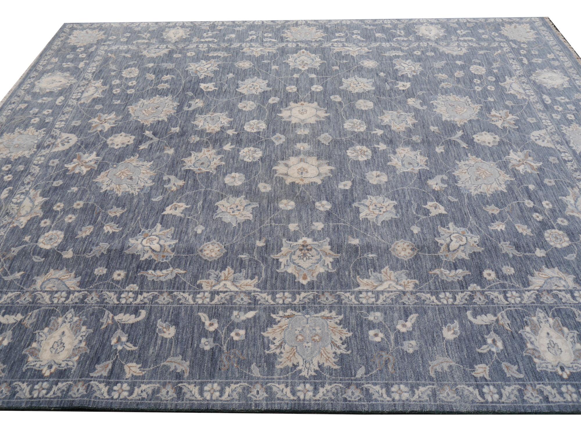 Hand Knotted 21st Century Rug Contemporary in Style of Oushak Grey and Beige 4