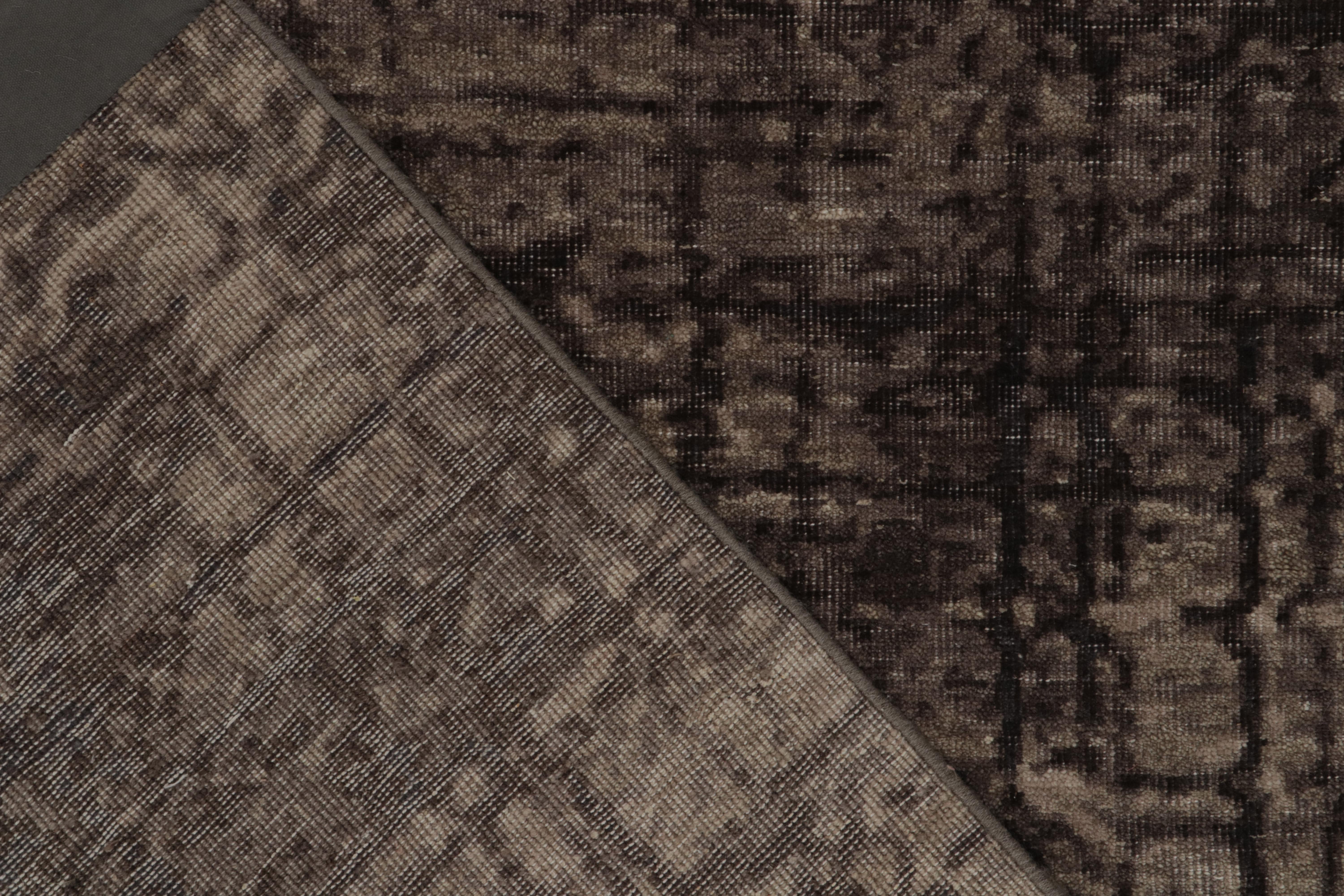 Handgeknüpfter abstrakter Teppich und Kelim-Teppich in braunem, schwarzem Gemäldemuster (Wolle) im Angebot