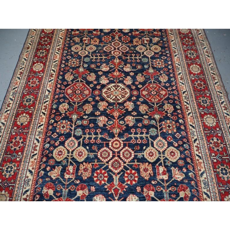 Afghan Tapis Kazak afghan noué à la main, petite taille, vieux d'environ 15 ans en vente