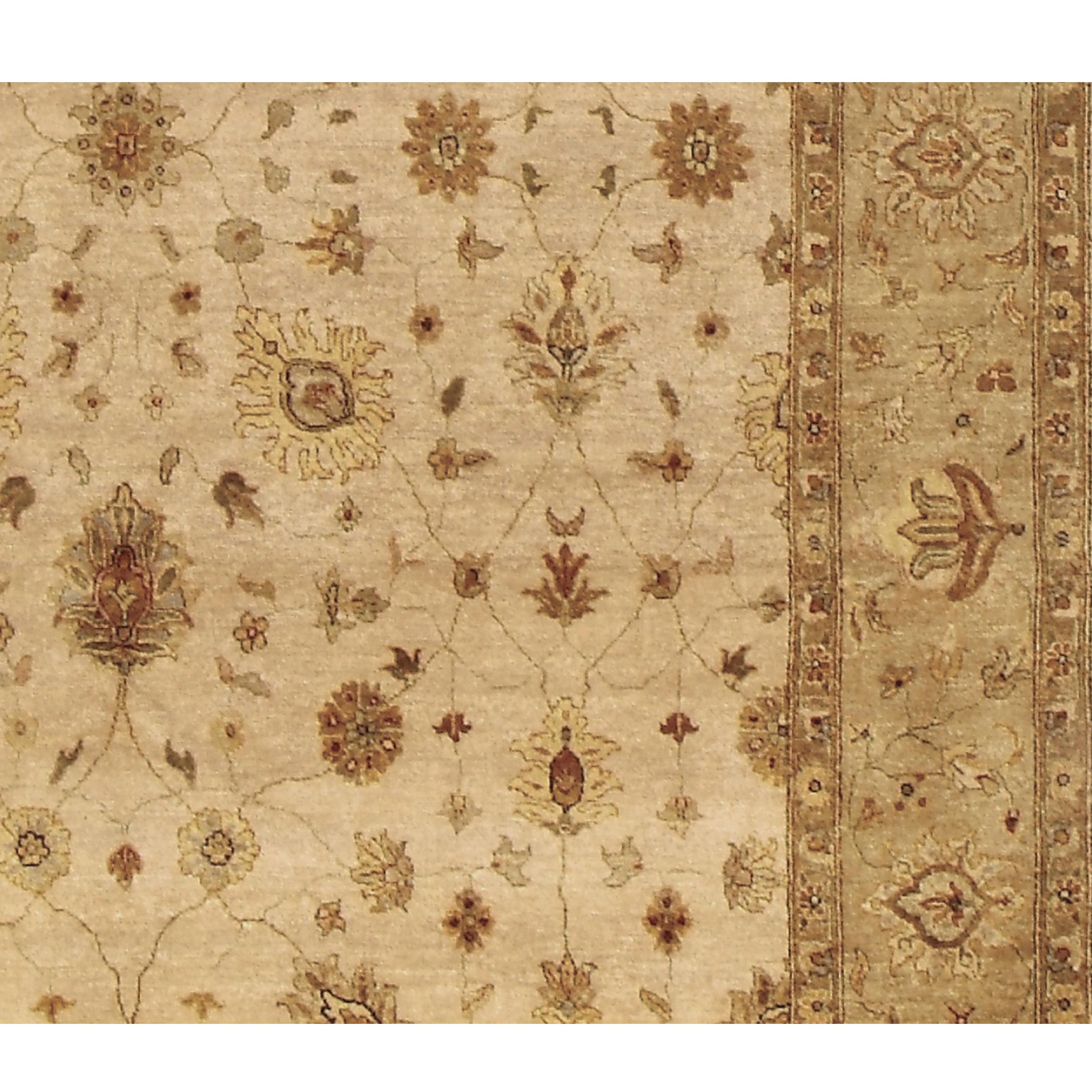 Indian Luxury Traditional Hand-Knotted Amritsar Sultanabad Ivory/Beige 12x24 Rug For Sale