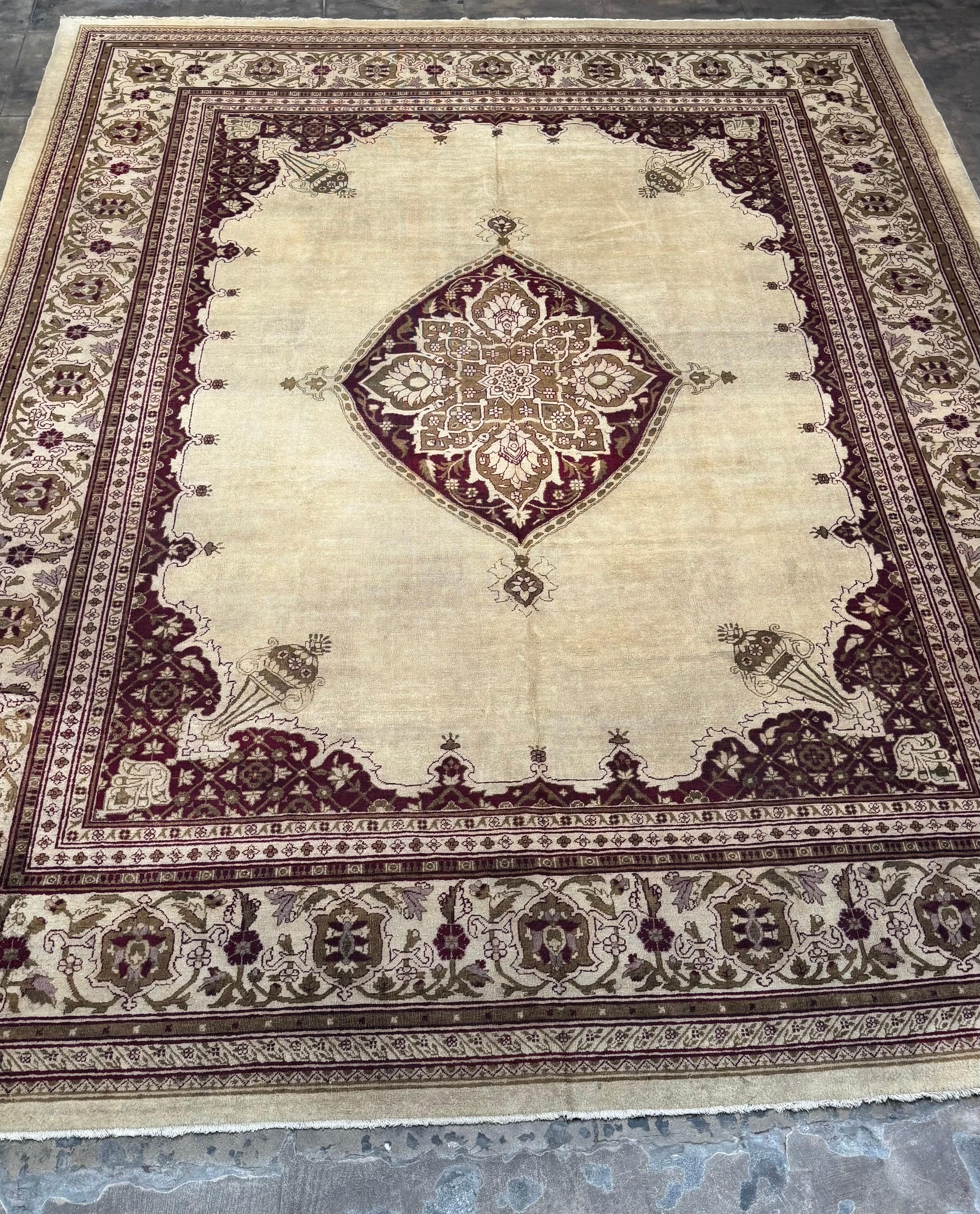 Indiano Tappeto in lana di Amritsar annodato a mano - 14,9' x 11,10' in vendita