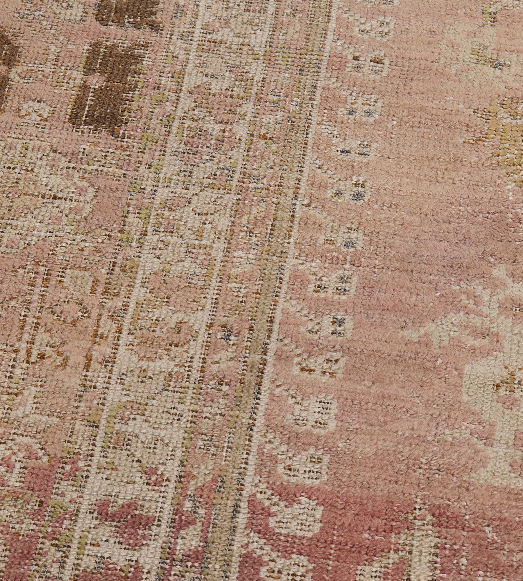 Hand-Knotted Antique Circa-1880 Salmon-Pink Ghordes Runner For Sale 2