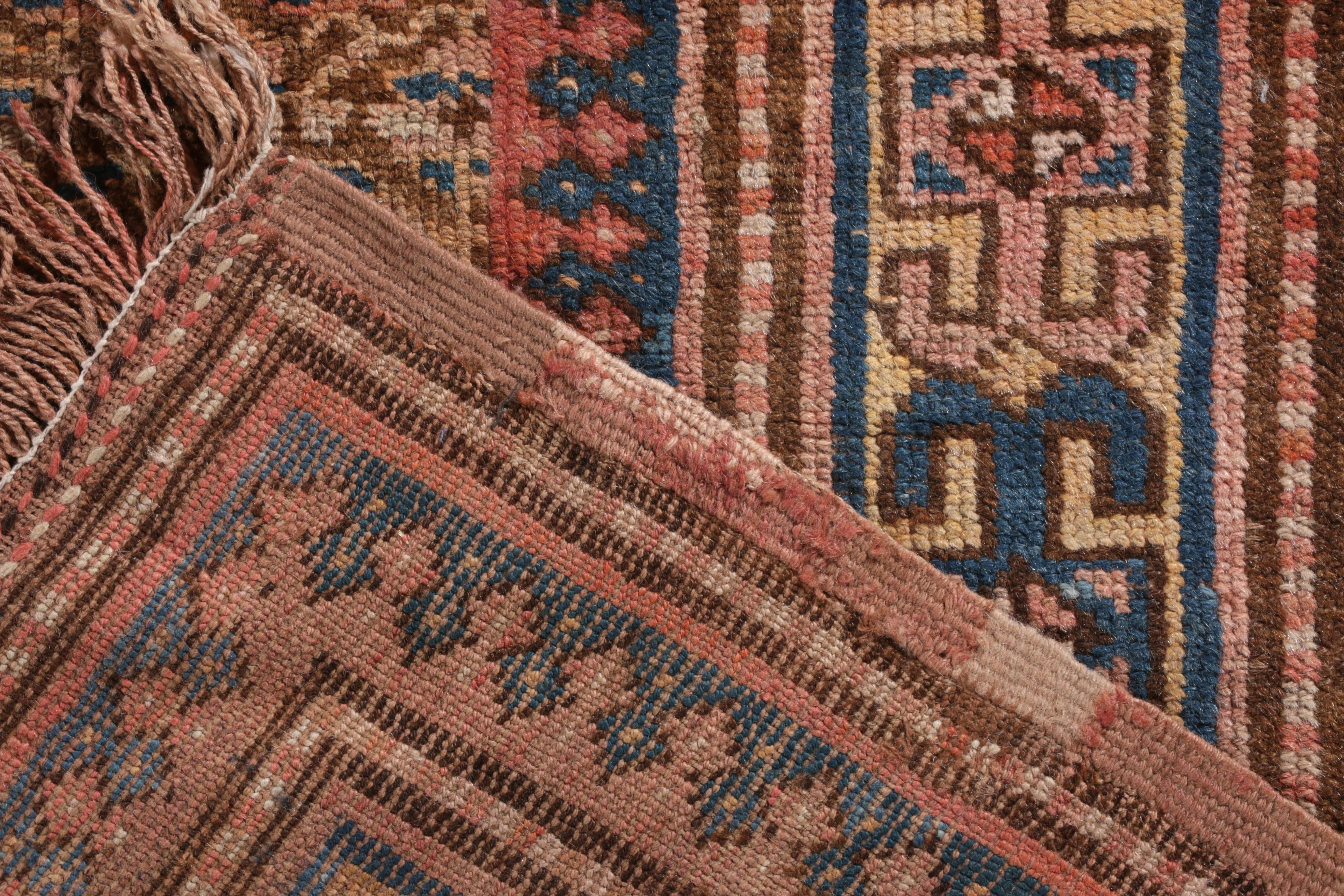 Handgeknüpfter antiker Hamadan-Teppich mit geometrischem Muster von Teppich & Kelim im Zustand „Gut“ im Angebot in Long Island City, NY