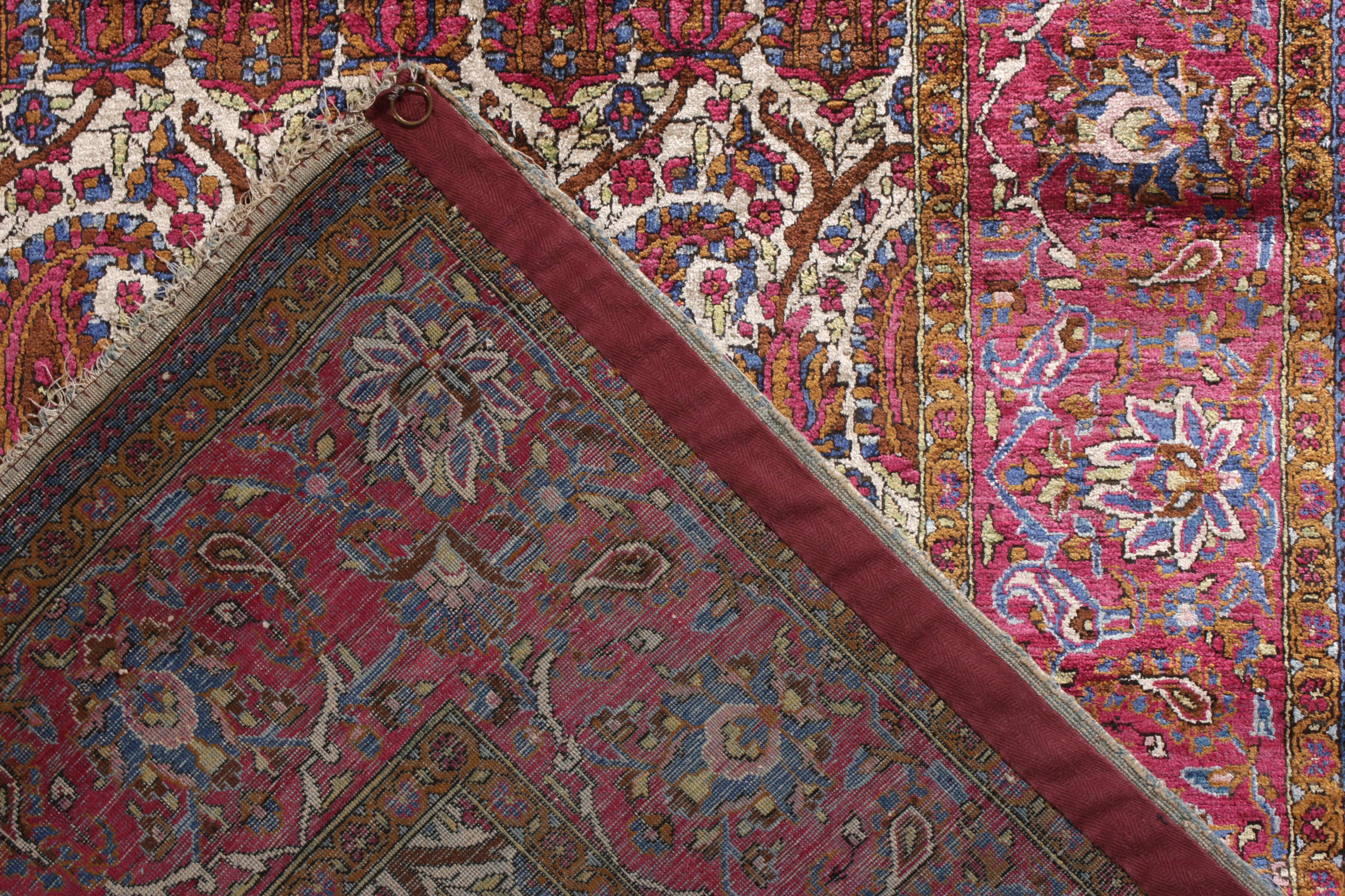 Hand-Knotted Antique Kashan Persian Rug in Red Paisley Pattern In Good Condition For Sale In Long Island City, NY