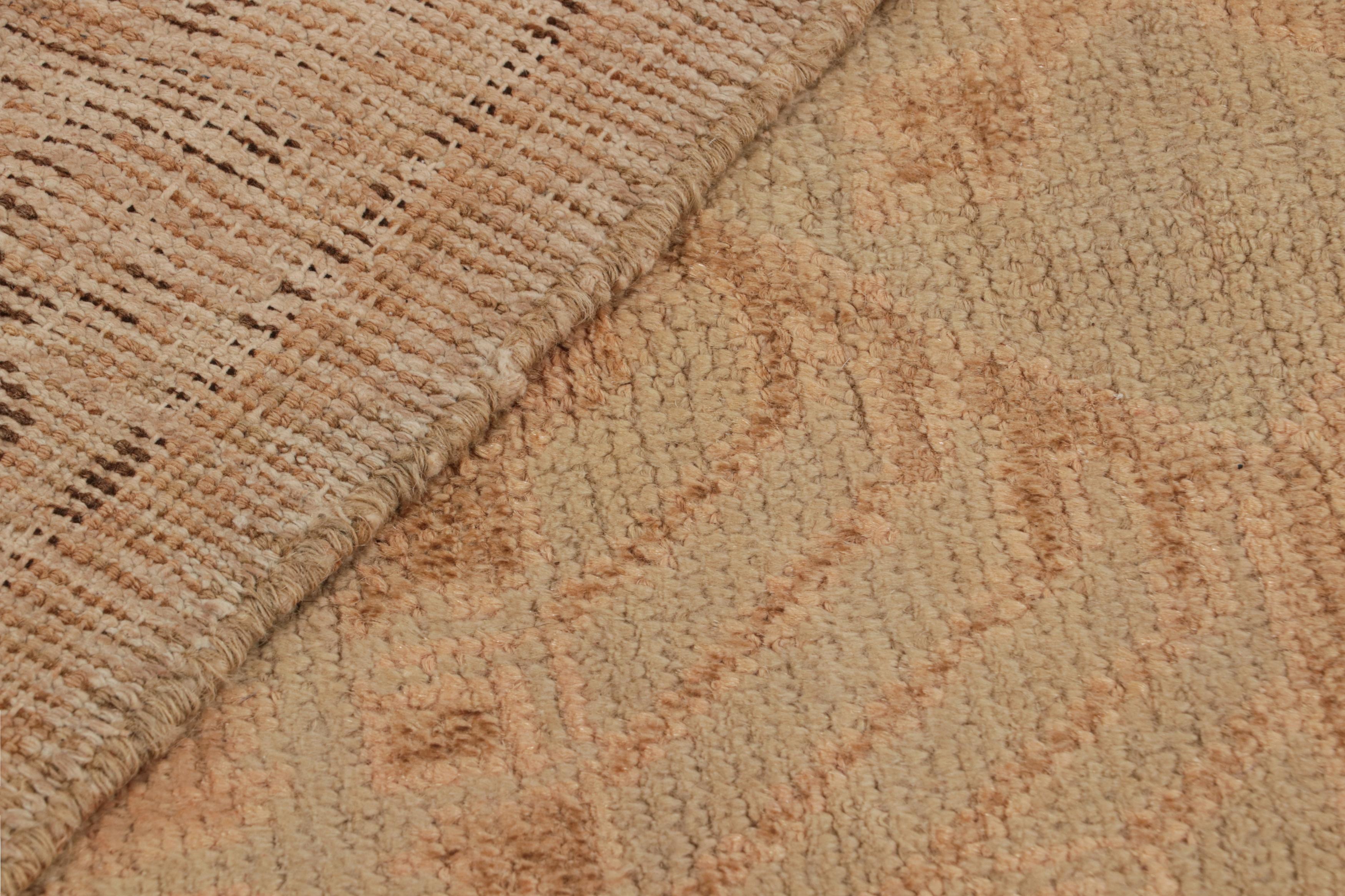 Handgeknüpfter antiker Khotan-Teppich aus Khotan mit grünem Granatapfelmuster von Teppich & Kelim im Angebot 2
