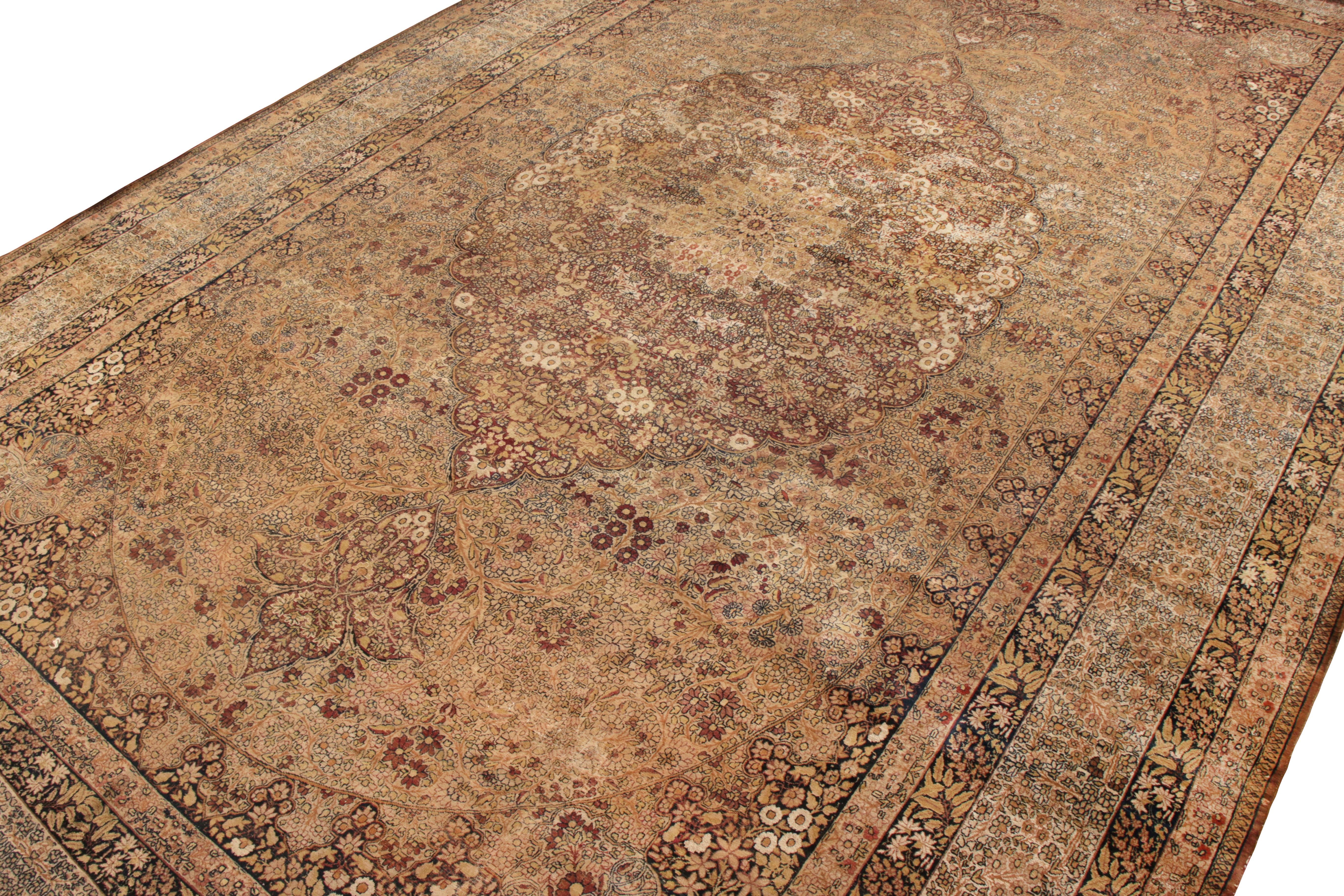 Handgeknüpfter antiker persischer Kermanshah-Teppich mit Medaillonmuster von Teppich & Kelim (Sonstiges) im Angebot