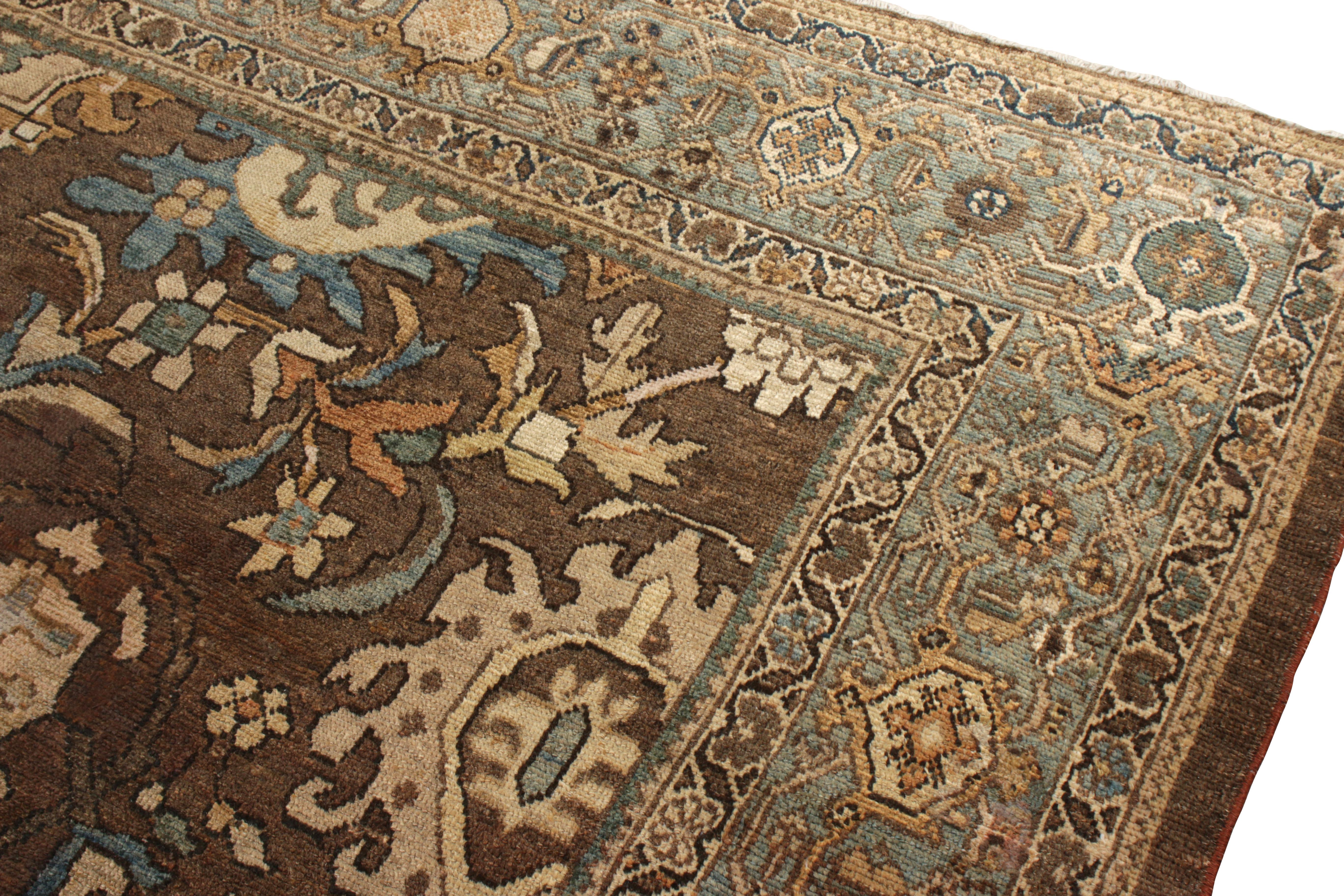 Handgeknüpfter antiker Perserteppich, Beige-Braun-Blau-Blumenmuster von Teppich & Kelim (Sultanabad) im Angebot