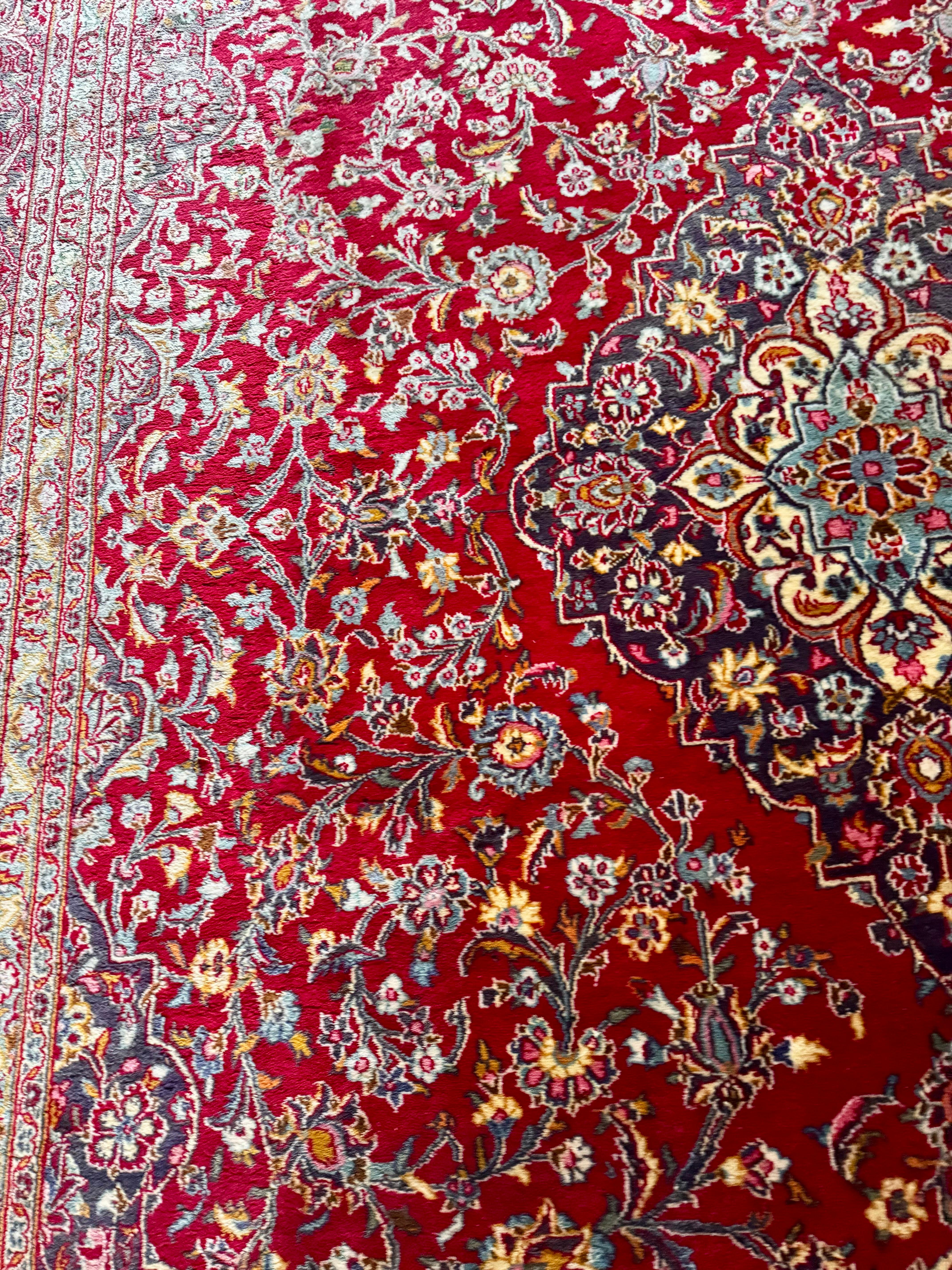 Tapis persan ancien noué à la main Bon état - En vente à West Palm Beach, US
