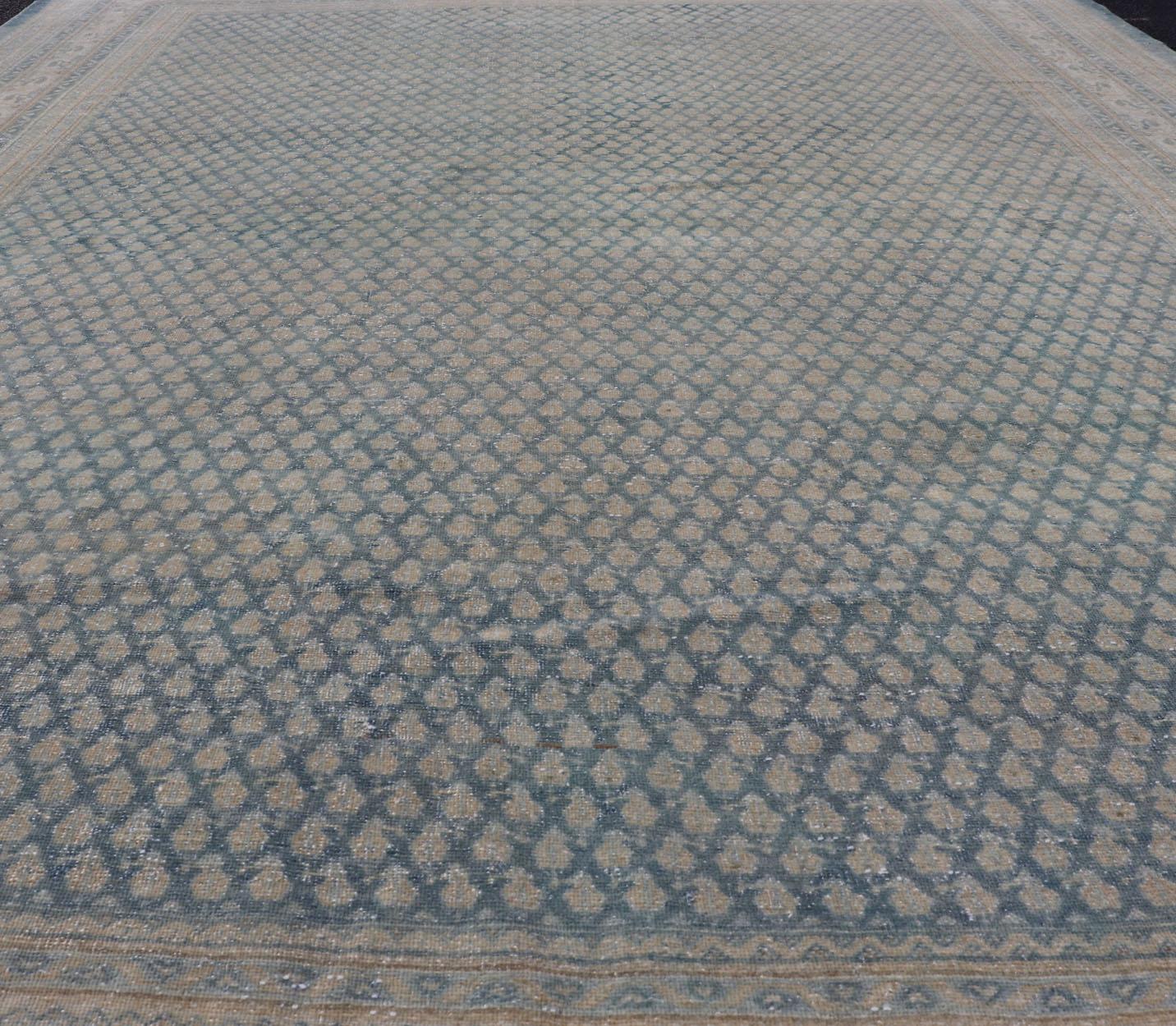 Handgeknüpfter antiker persischer Täbriz-Teppich aus Wolle mit minimalistischem Design in Blau  im Angebot 5