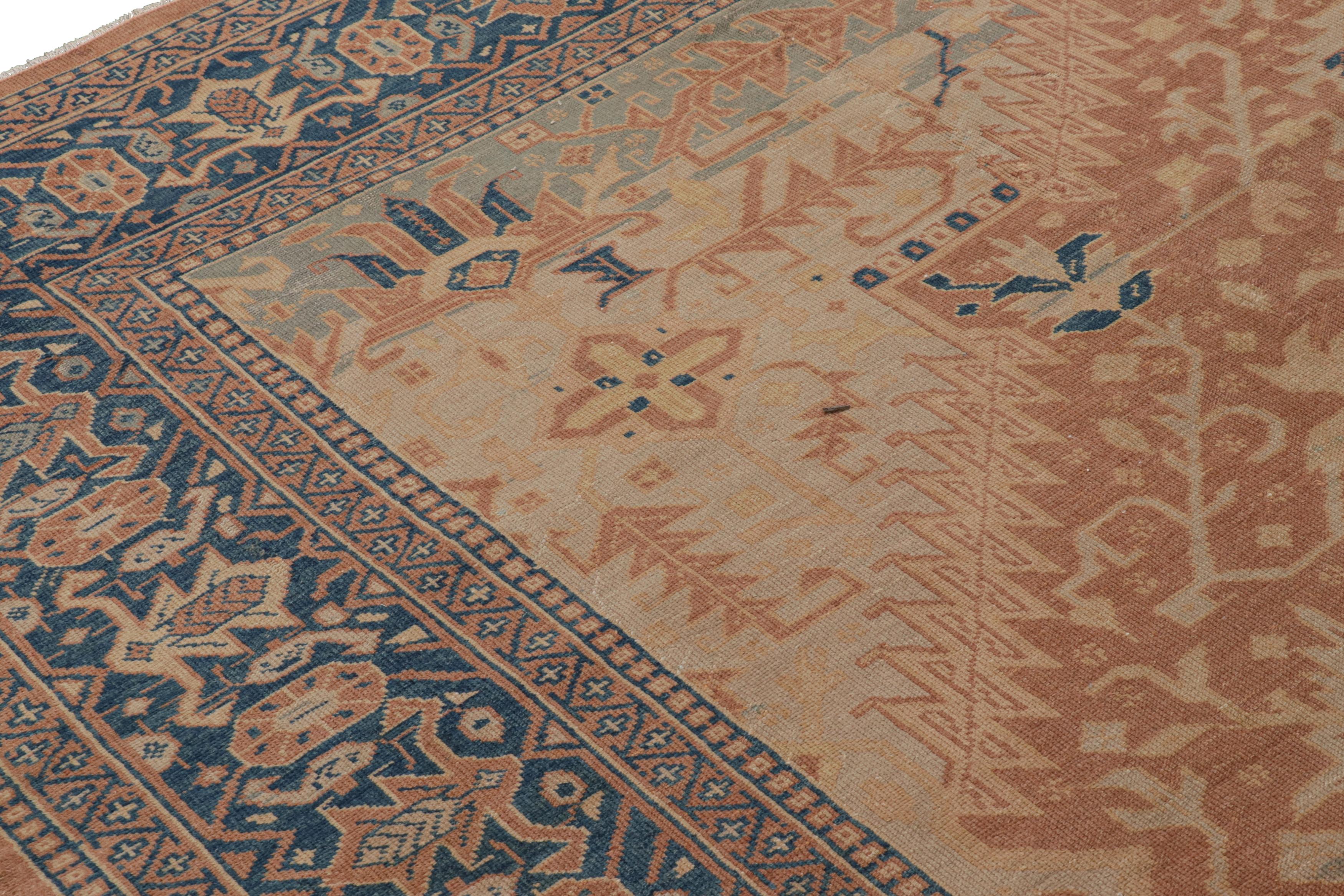 Début du 20ème siècle Tapis Sivas ancien noué à la main en beige et bleu à motifs floraux en vente