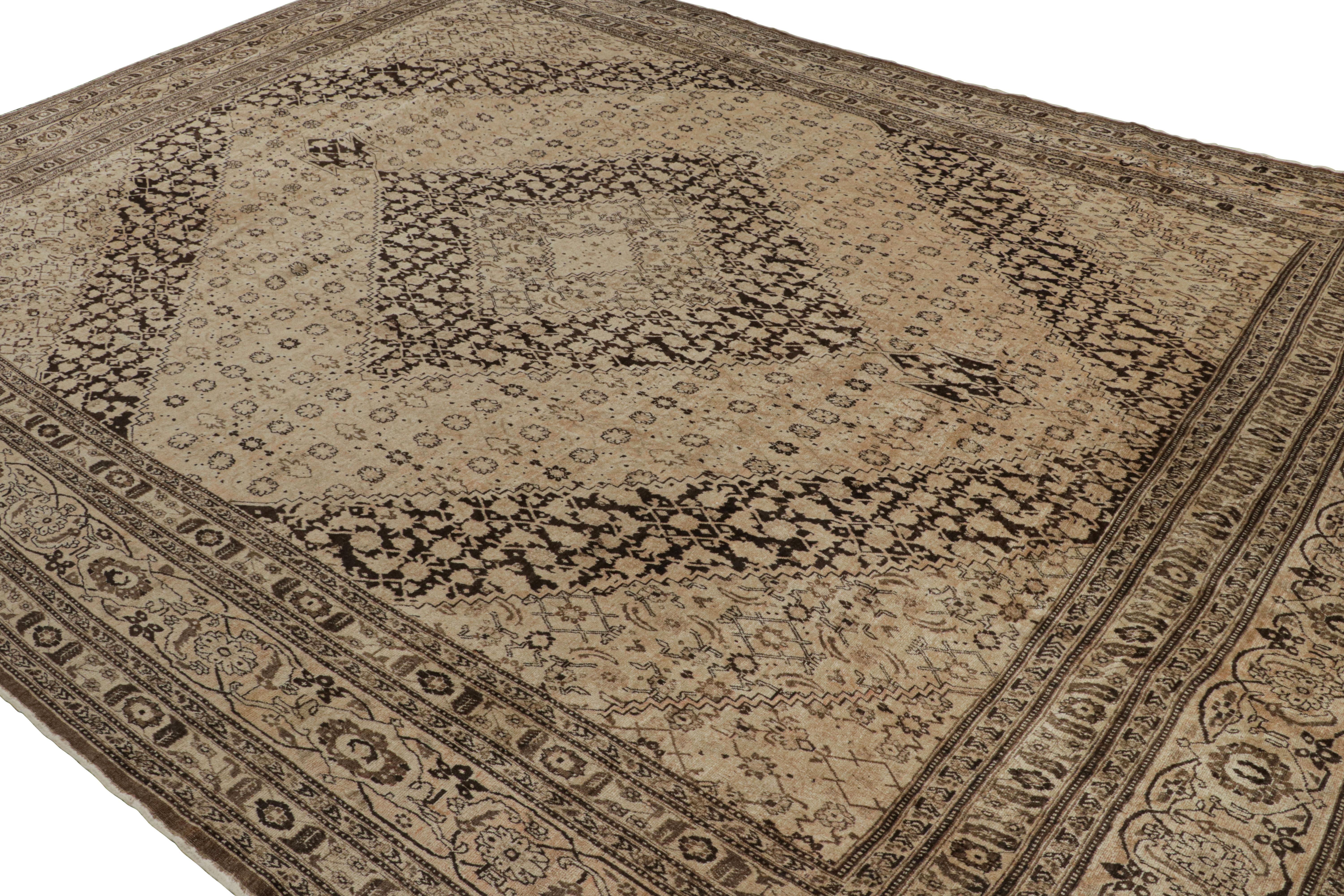 Hand-knotted in wool circa 1890-1900, this 13x17 antique Persian rug is believed to be a rare Tabriz rug from master weaver Haji Jalili. 

On the Design:

This oversized rug belongs to a provenance that is one of the most celebrated in Tabriz rugs