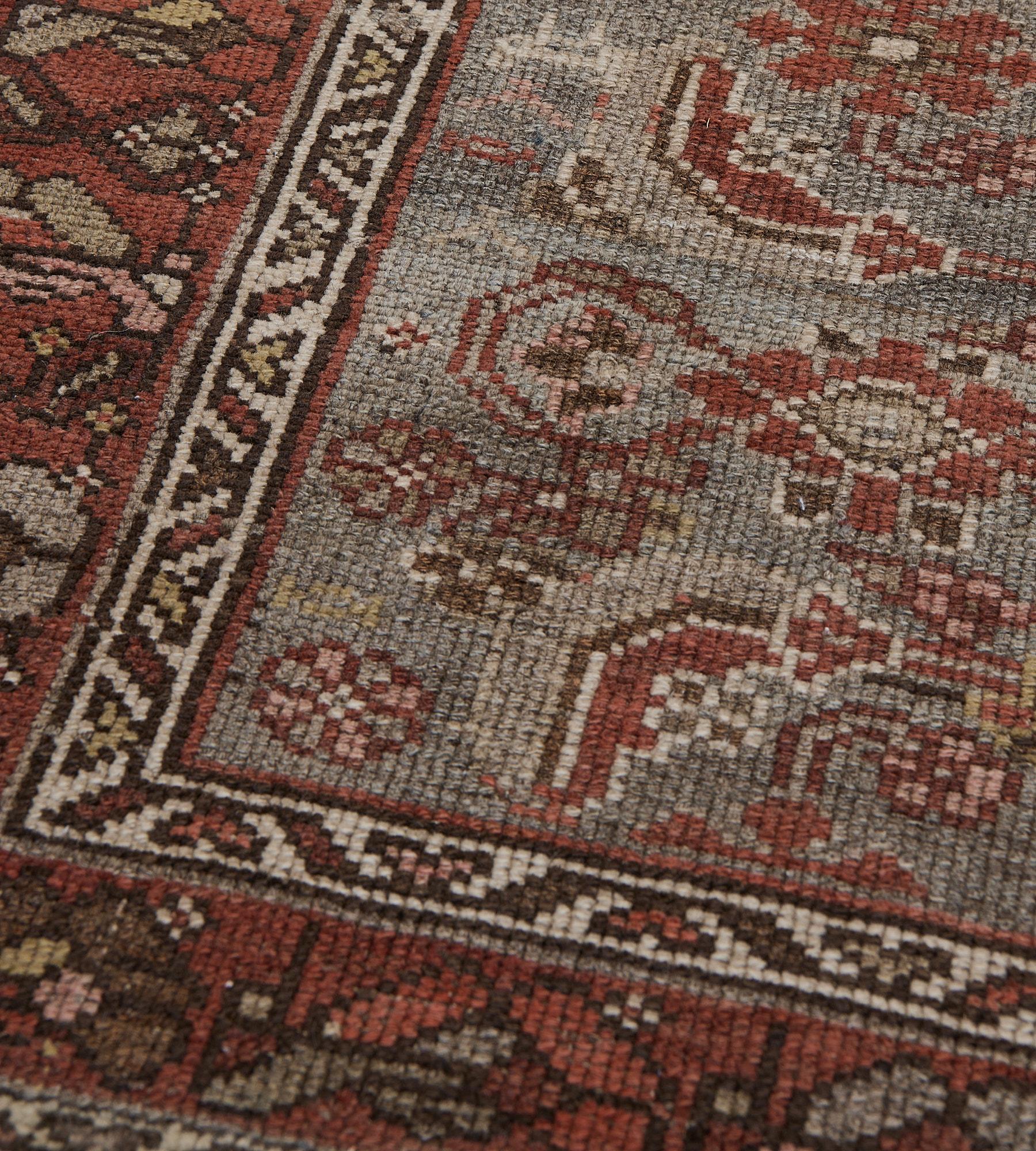 Hand-Knotted Antique Wool Persian Malayer Runner In Good Condition For Sale In West Hollywood, CA