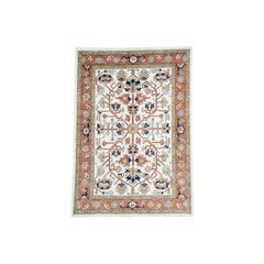 Hand Knotted Antiqued Heriz 100 Percent Wool Oriental Rug Hand Knotted Antiqued Heriz 100 Percent Wool Oriental Rug