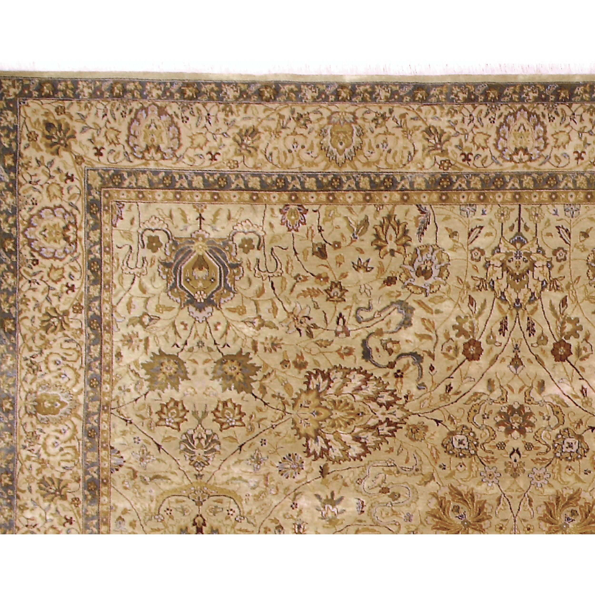 Agra Luxury Traditional Hand-Knotted Benares Kashan Cream/Ivory 10x14 Rug For Sale