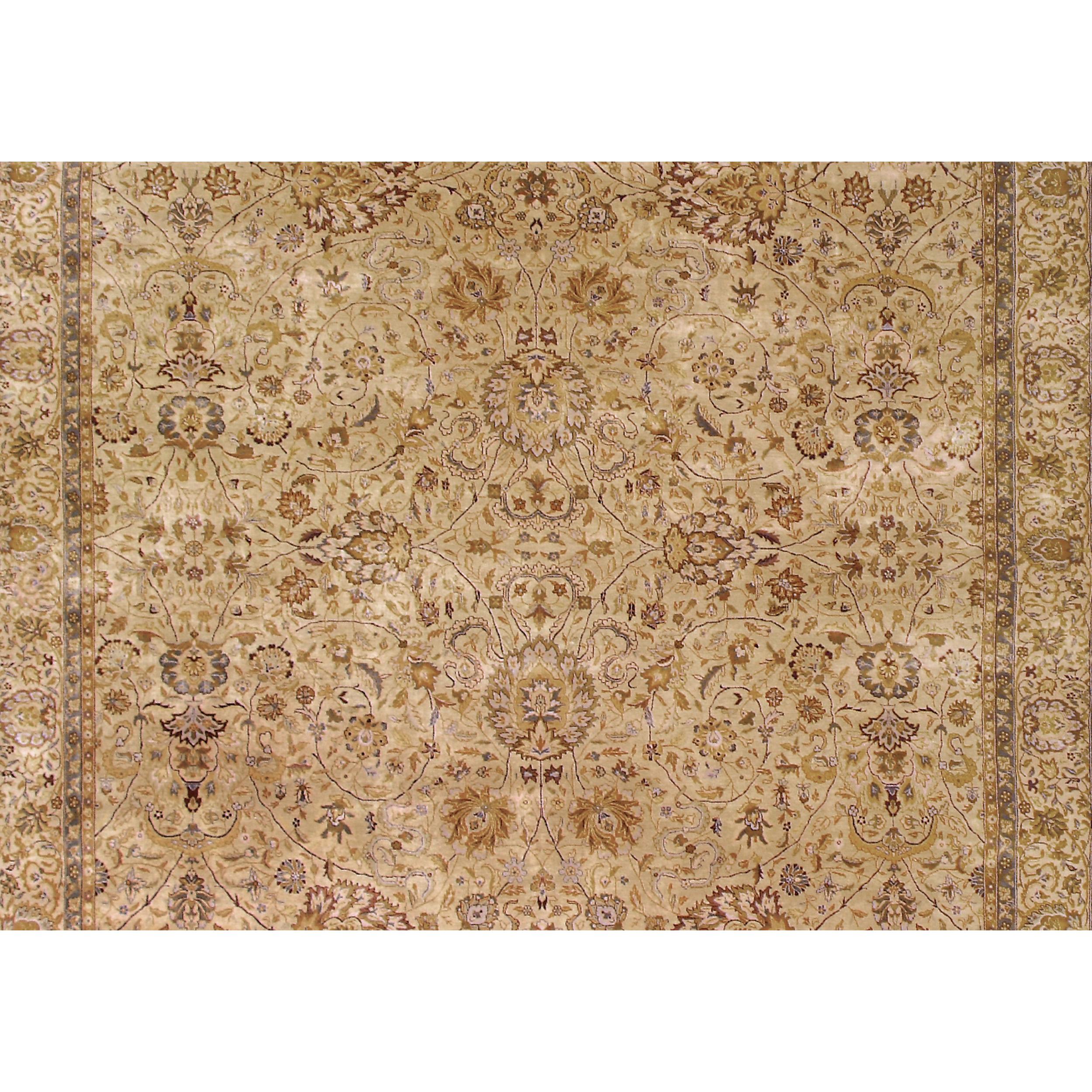Luxury Traditional Hand-Knotted Benares Kashan Cream/Ivory 10x14 Rug In New Condition For Sale In Secaucus, NJ