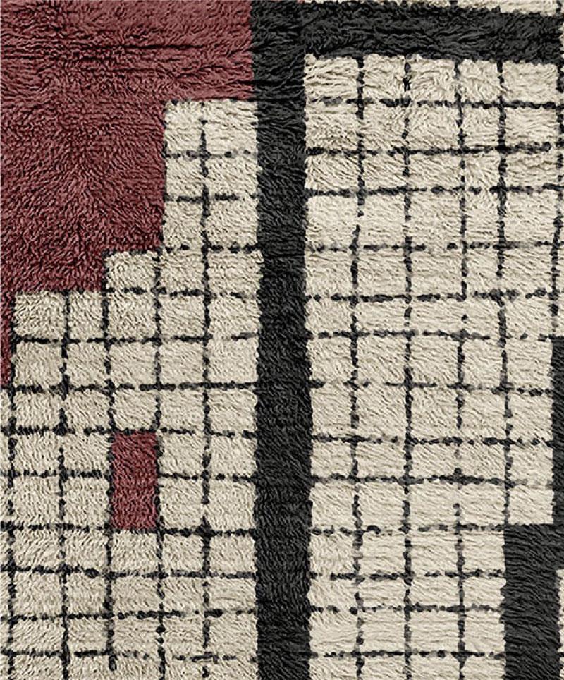 Our take on a city from a bird’s eye view. A minimal wireframe rendition of a chaotic metropolis. The hand knotted Bird’s Eye View is crafted from New Zealand wool in Moroccan weave style.

Bird’s Eye View is like a city under your feet. With an