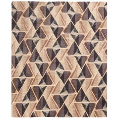 Alfombra geométrica contemporánea de lana beige y gris anudada a mano por Rug & Kilim