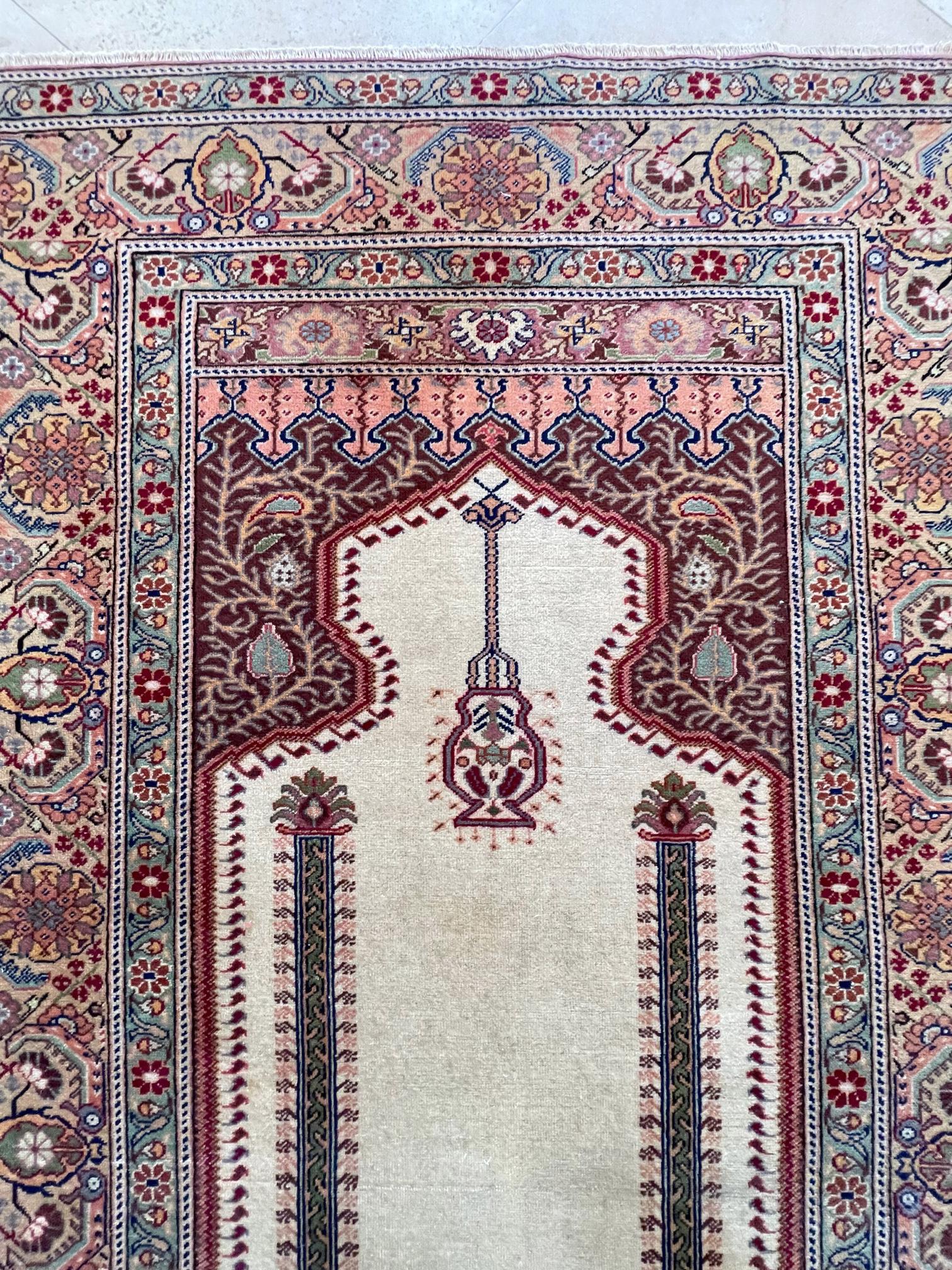 Late 20th Century Hand Knotted Cream Geometric Turkish Anatolia Prayer Design Rug, circa 1980 For Sale