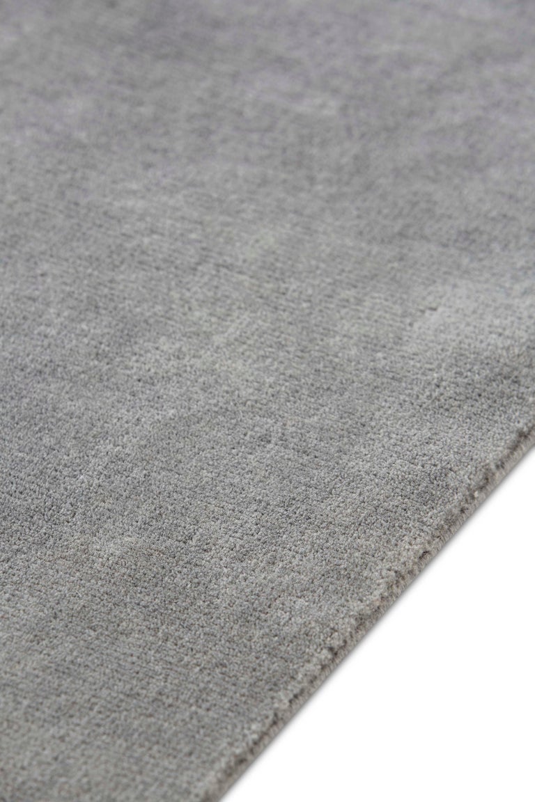 Hand Knotted Degradé Small Wool Rug in Beige-Gray by Patricia Urquiola ...
